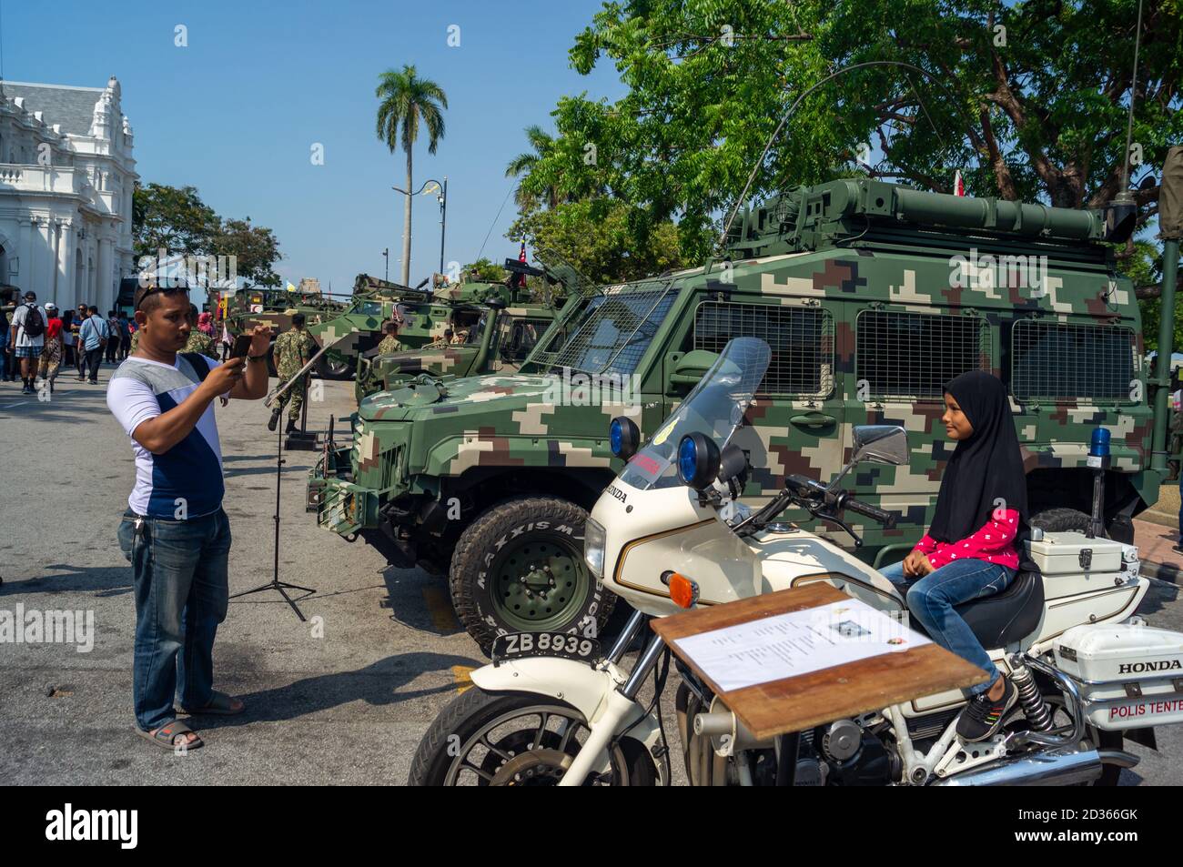 Georgetown, Penang/Malaysia - Fév 29 2020: Véhicule militaire de l'armée malaisienne montré dans la rue. Banque D'Images