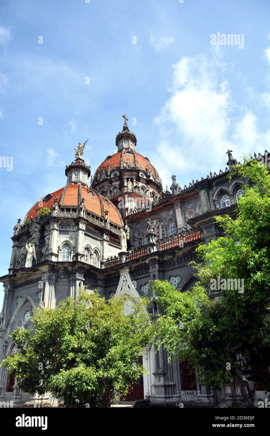 La belle église - Nam Dinh, Vietnam Banque D'Images