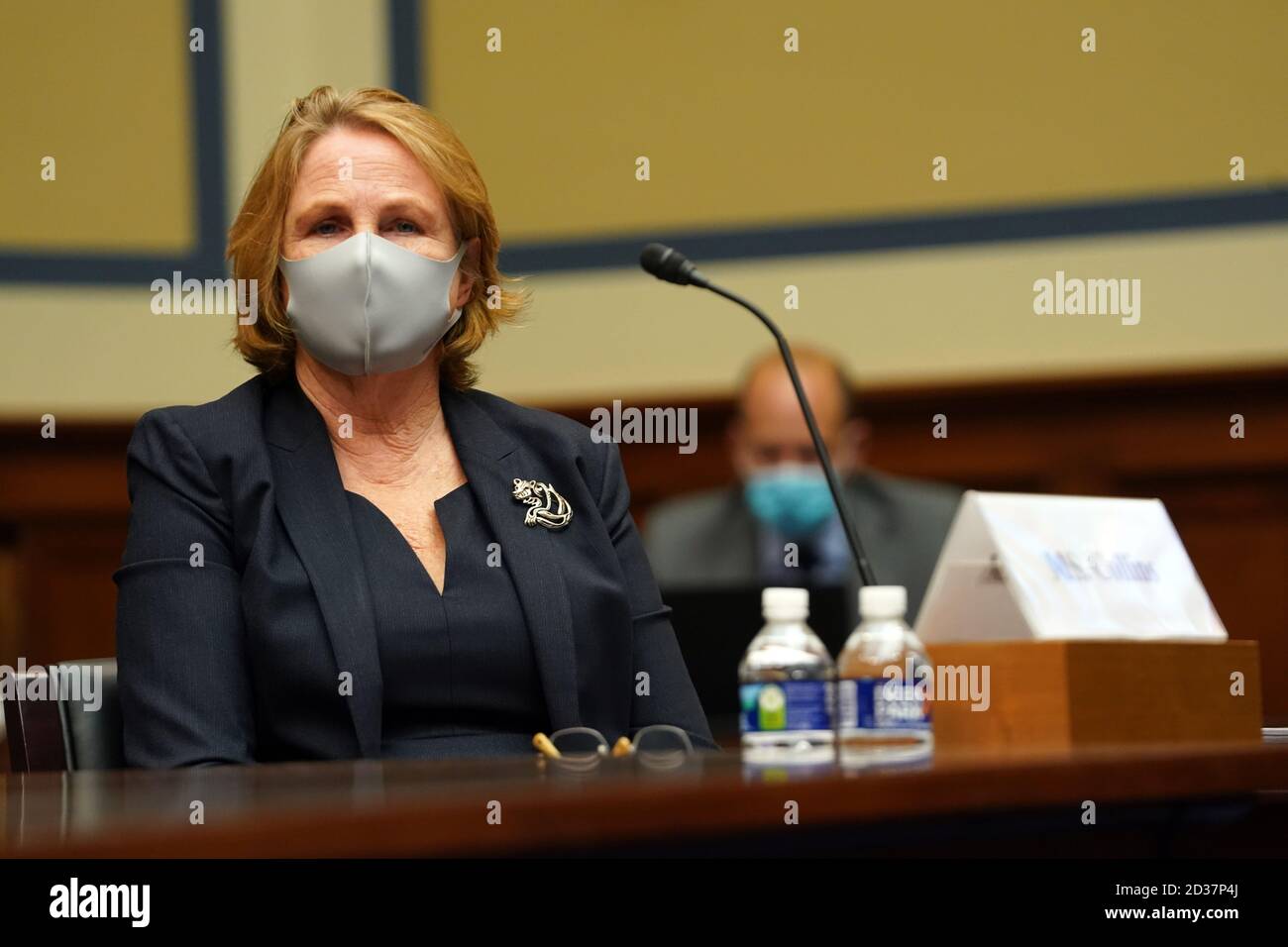 Mme Erin M. Collins, avocate nationale des contribuables pour le service des avocats des contribuables, comparaît devant le Comité de la surveillance et de la réforme de la Chambre pour discuter du rôle du service interne du revenu pendant la pandémie le 7 octobre 2020 à Washington, D.C., crédit: Toni L. Sandys / Pool via CNP /MediaPunch Banque D'Images