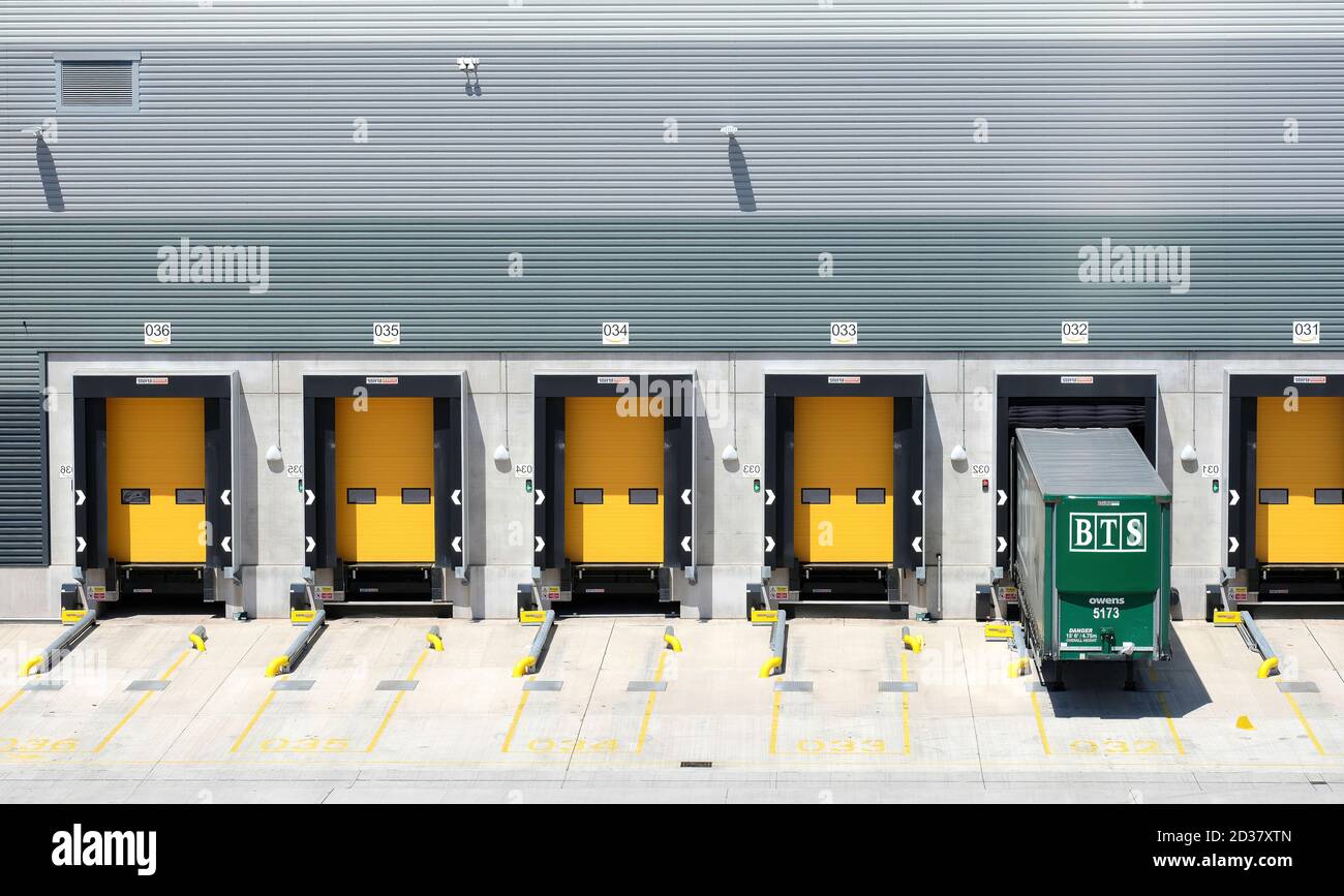 Camion à un moyeu de transport Banque D'Images