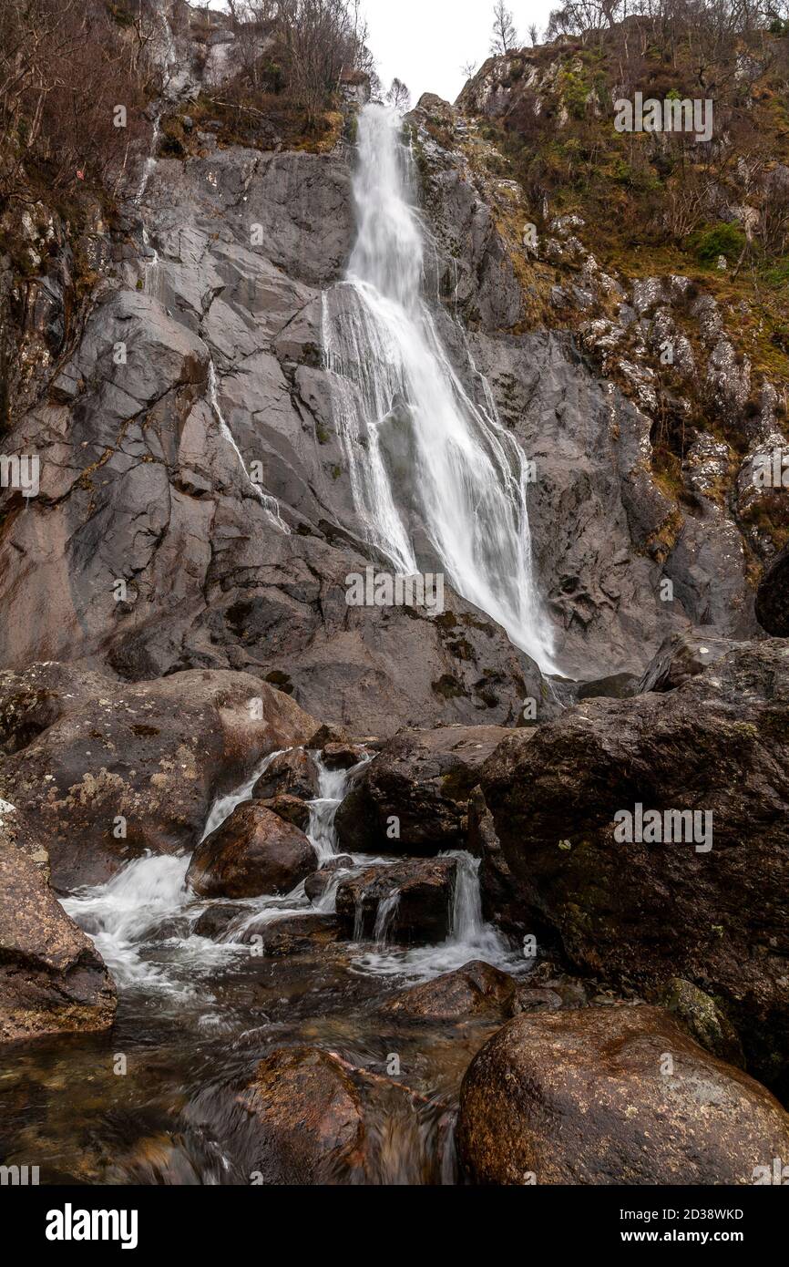 Chute d'eau d'Aber Falls, Snowdonia, pays de Galles du Nord Banque D'Images