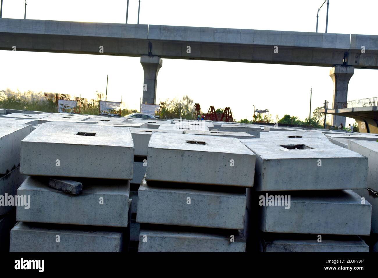 Bloc de béton ou bloc de ciment avec sable Banque D'Images