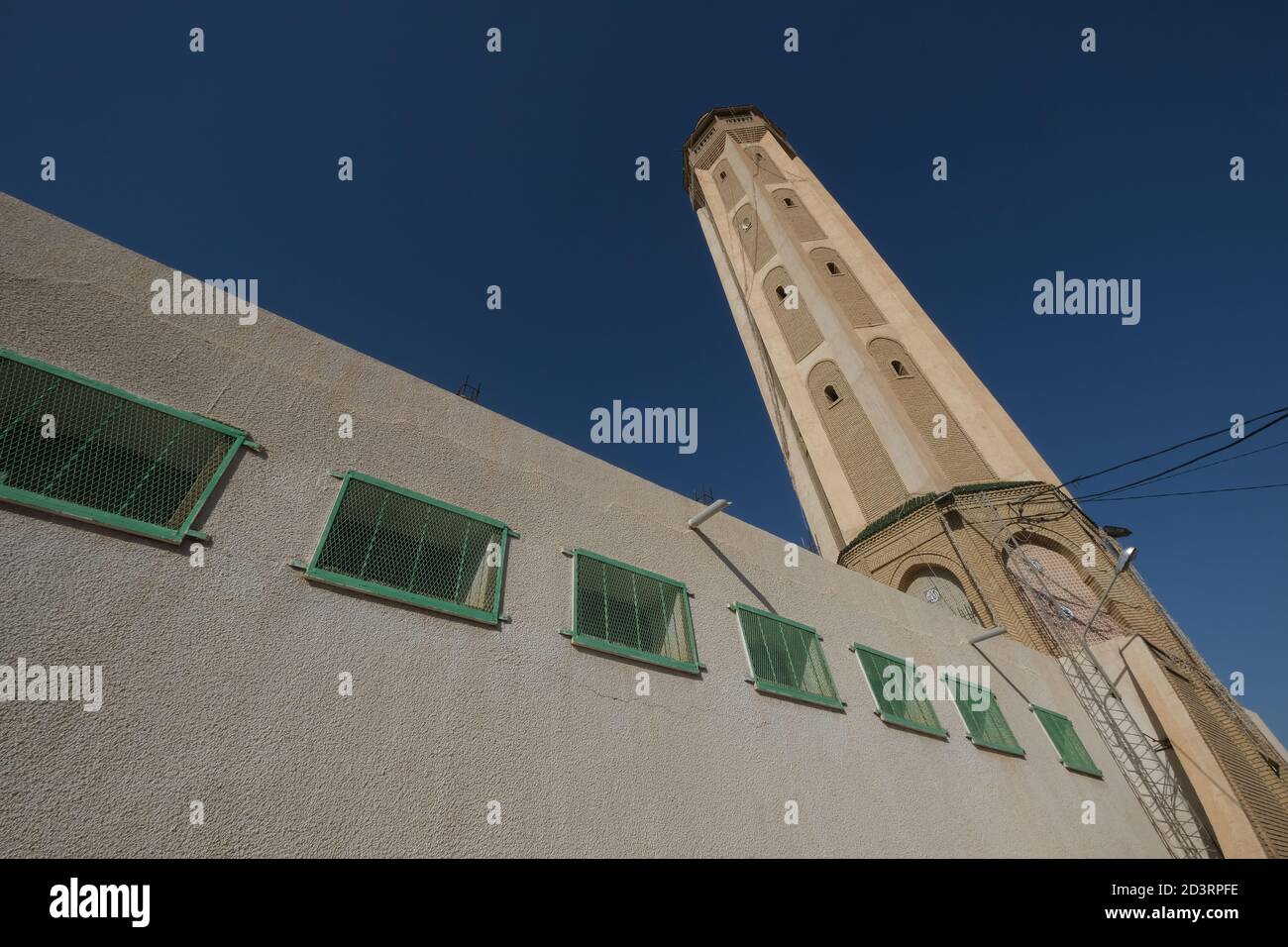 Tozeur, le minaret de la mosquée de la Médina, Tunisie Banque D'Images