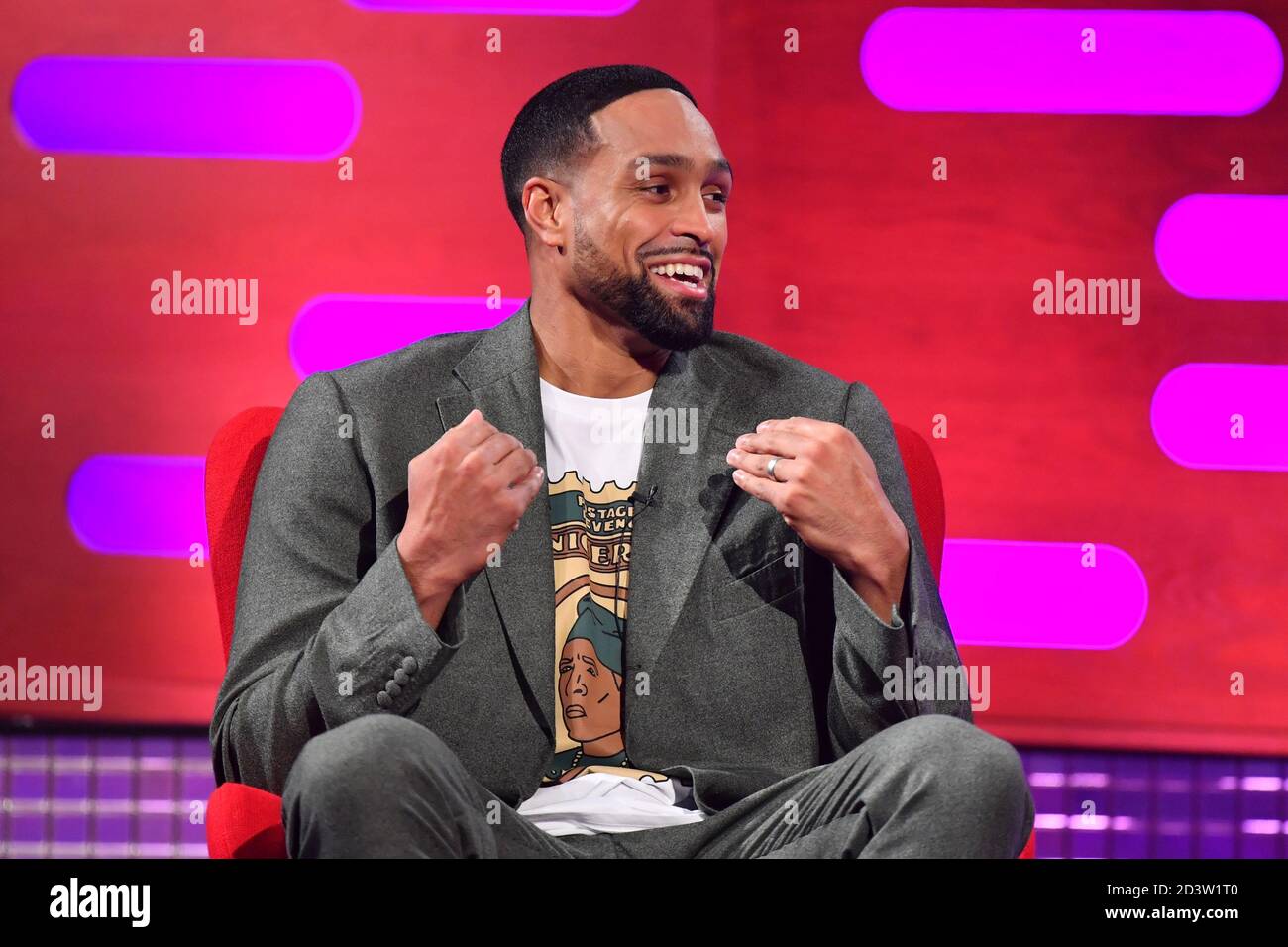 Ashley Banjo pendant le tournage du Graham Norton Show à BBC Studioworks 6 Television Center, Wood Lane, Londres, devant être diffusé sur BBC One vendredi soir. Date de la photo: Jeudi 8 octobre 2020. Voir l'histoire des PA. Le crédit photo doit se lire comme suit : PA Media pour le compte de SO TV Banque D'Images