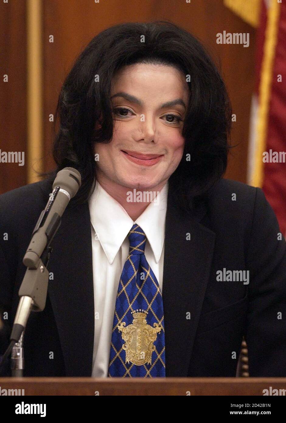 Comment Michael Jackson Est Devenu Blanc Michael jackson 2002 Banque de photographies et d'images à haute résolution  - Alamy
