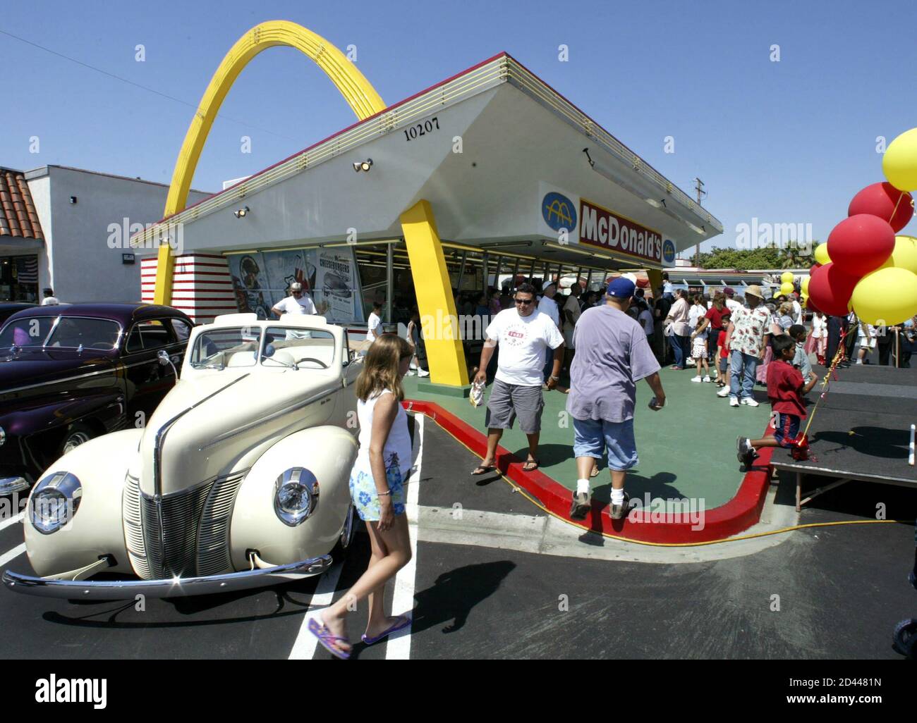 Mcdonalds Downey Banque D Image Et Photos Alamy Mcdonalds Downey Banque D Image Et Photos Alamy