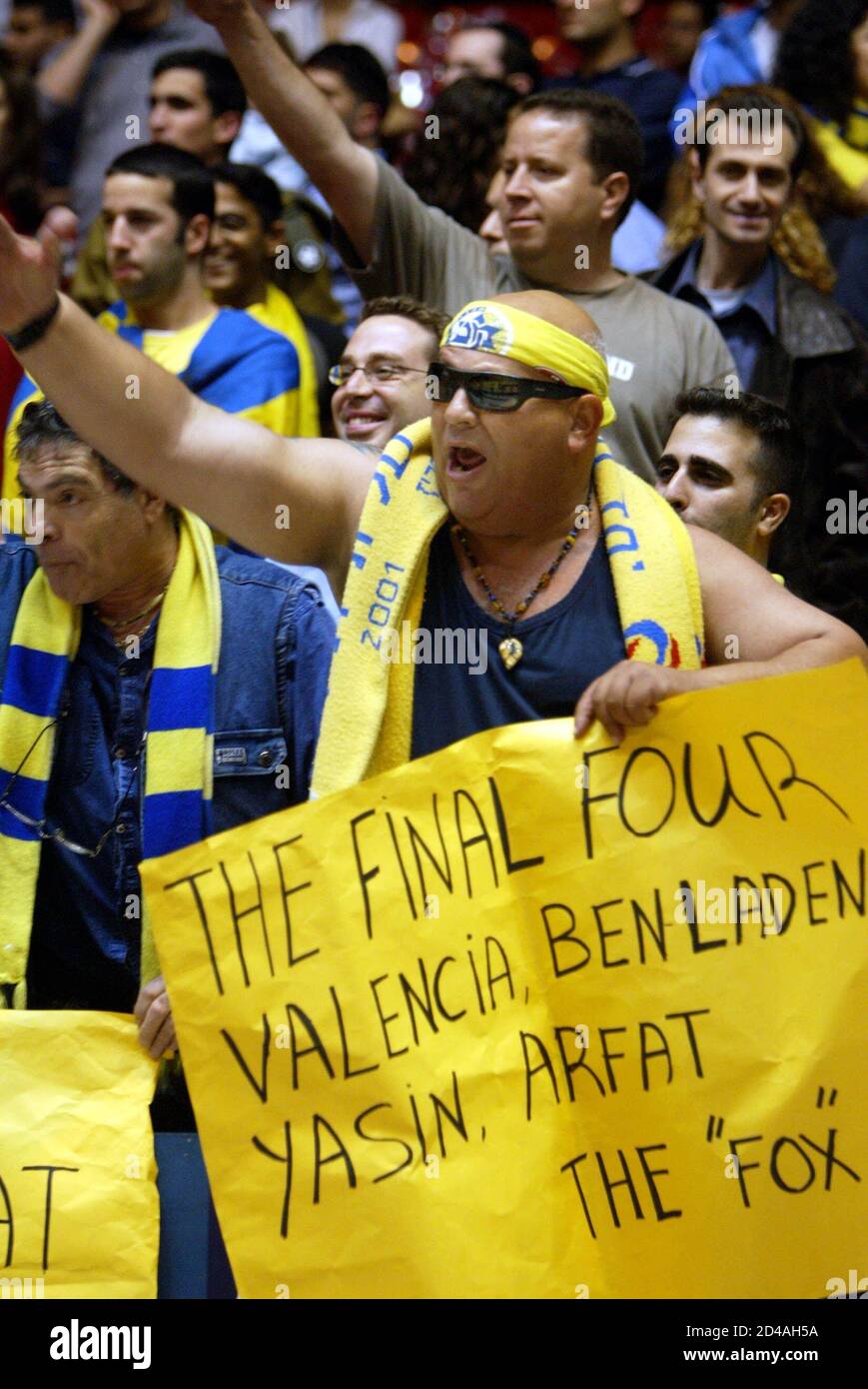 A FAN OF MACCABI TEL AVIV, THE ISRAELI BASKETBALL TEAM, HOLDS A SIGNBOARD  DURING A DRILL OF THE TEAM IN TEL AVIV. A Fan of Maccabi Tel Aviv, the  Israeli basketball team,