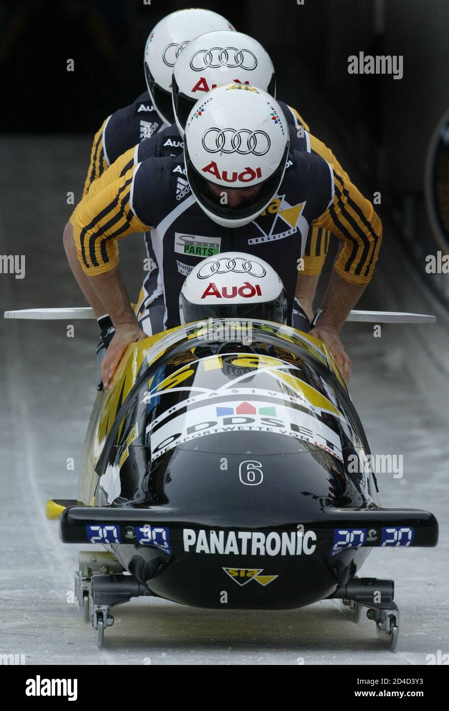 PILOT IVO RUEEGG AND HIS CREW GET INTO THEIR BOB SWITZERLAND 2 AT THE START  OF THE 4-MAN BOBSLEIGH WORLD CHAMPIONSHIPS IN KOENIGSSEE. Pilot Ivo Rueeg  and his crew Daniel Maechler, Beat