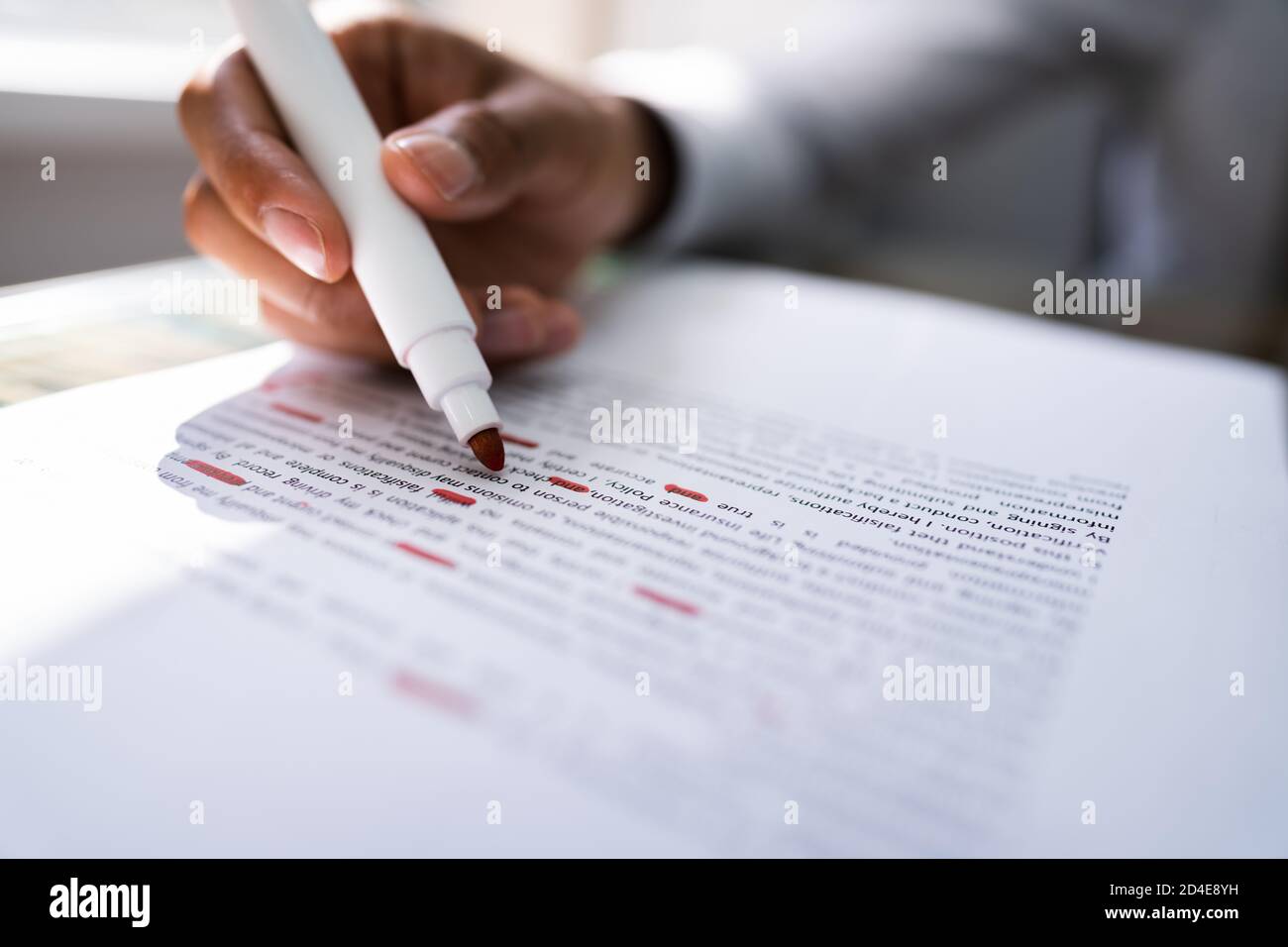 Correction de l'erreur d'orthographe et de grammaire. Script de relecture Banque D'Images