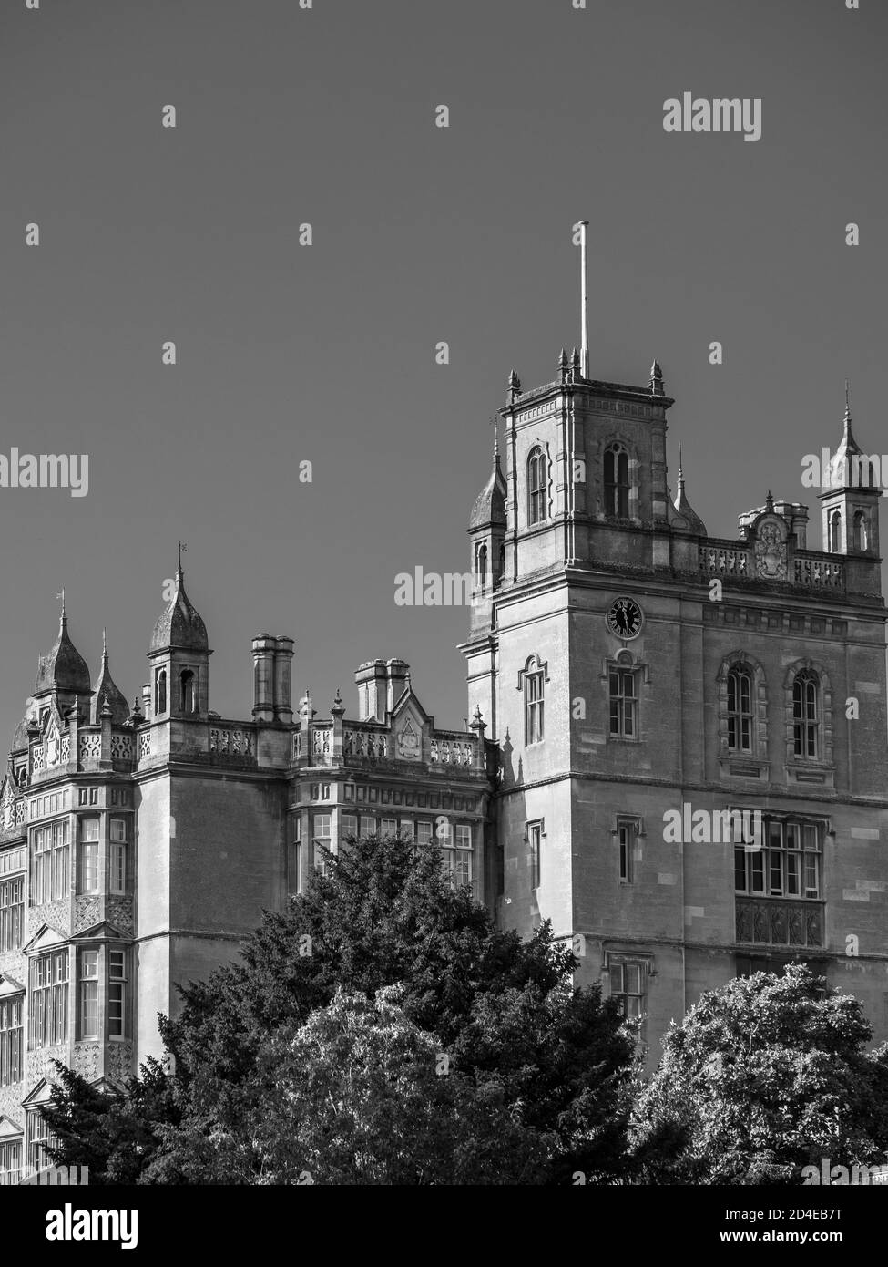 Black and White Landscape, Englefield House, majestueuse Home, Berkshire, Angleterre, Royaume-Uni, GB. Banque D'Images