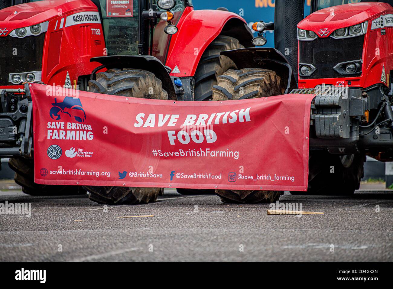 Les agriculteurs protestent alors que le député du gouvernement discute du projet de loi sur l'agriculture à la chambre des communes sur l'accord sur le brexit 10/10/2020 Swindon Wiltshire Banque D'Images