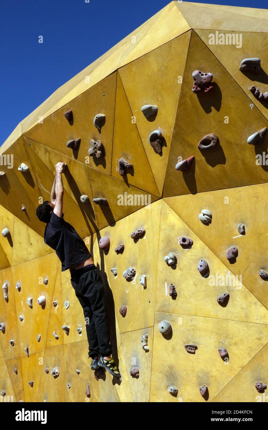 Mur d'escalade Central Park Valencia Ruzafa Espagne activités Banque D'Images