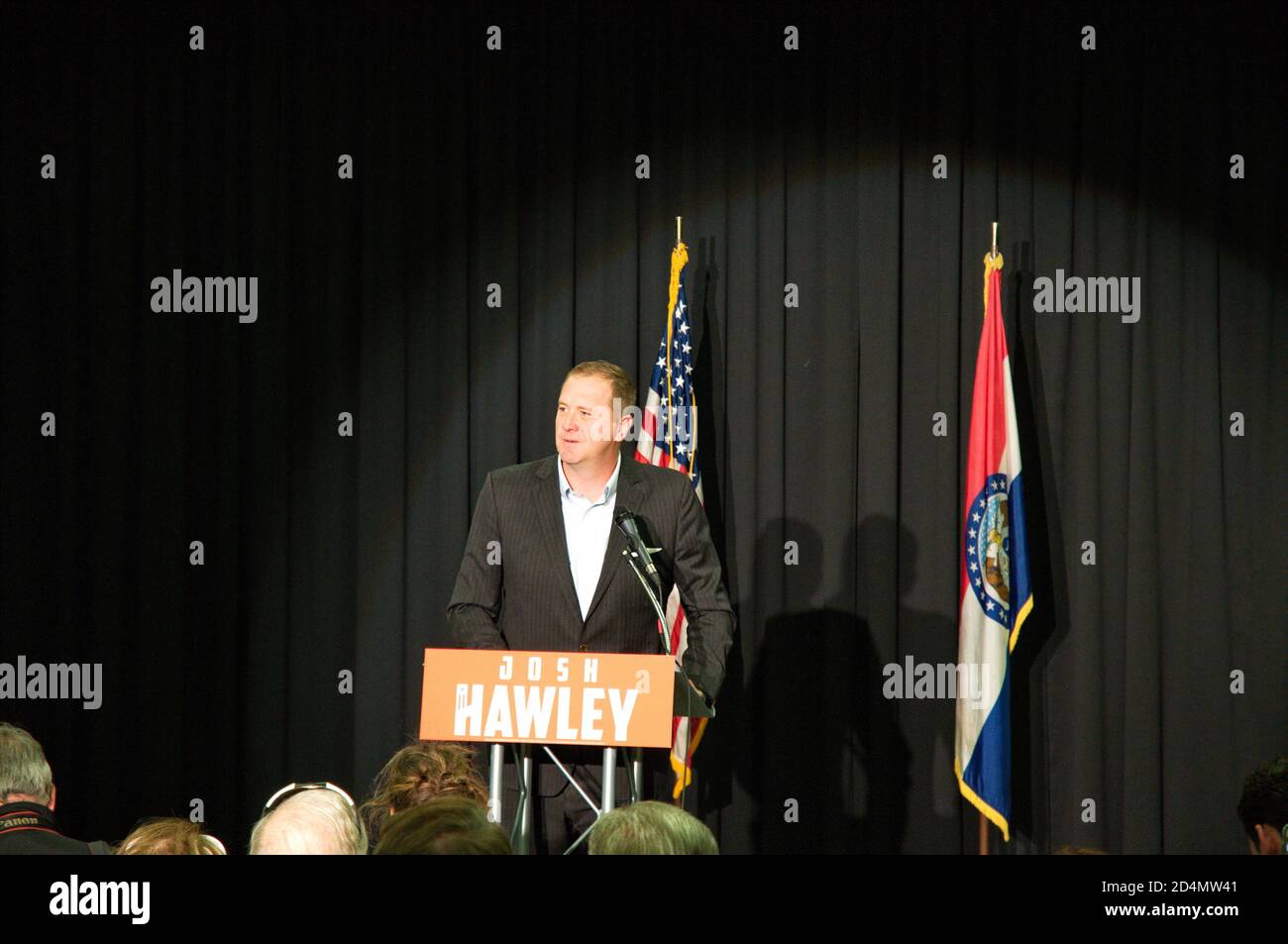Le procureur général du Missouri, Eric Schmitt, prononce un discours lors d’un rassemblement républicain à St. Louis, Missouri Banque D'Images