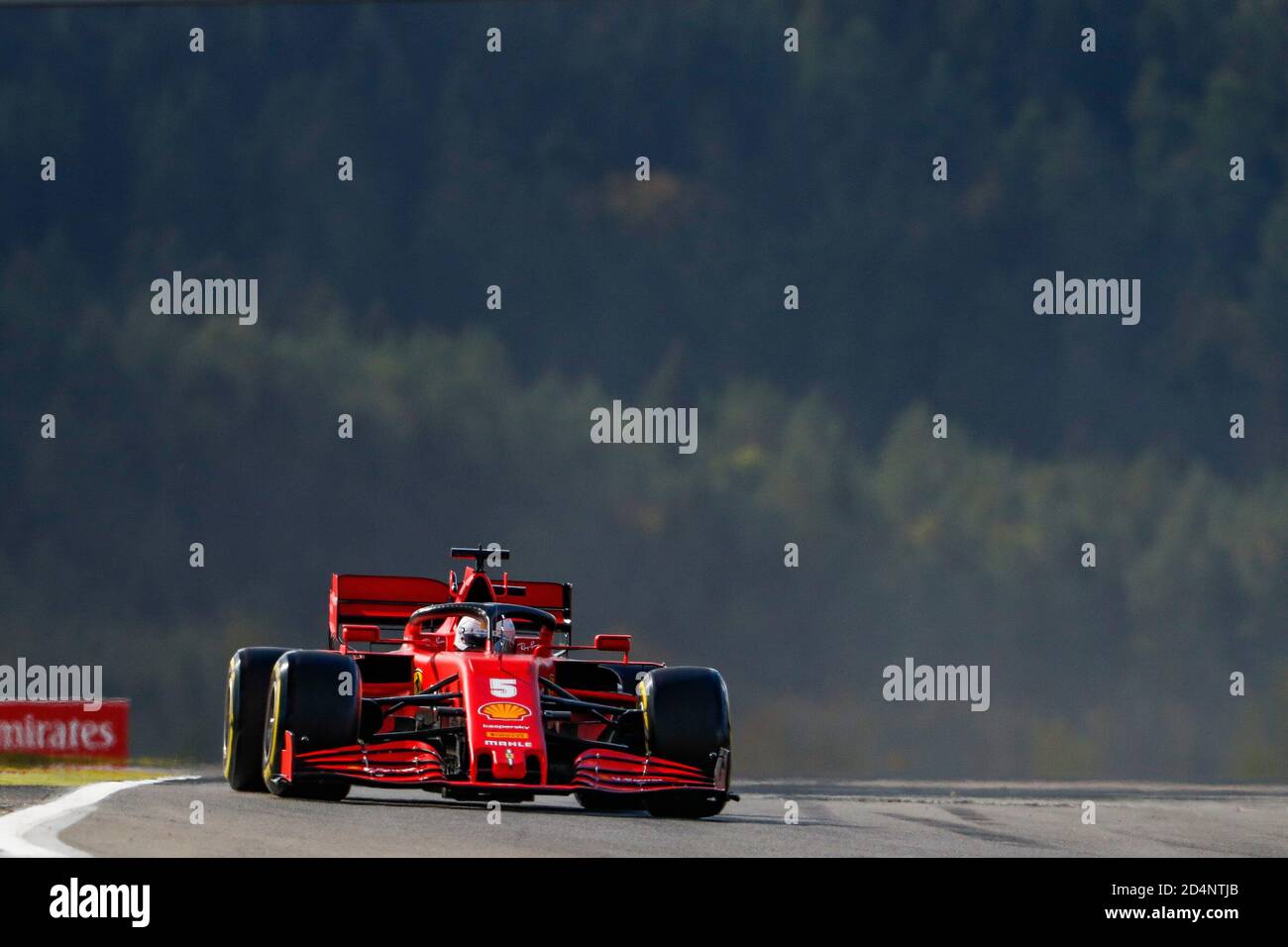 Nurburg, Allemagne. 10 octobre 2020. Nurburgring, 10 octobre 2020, 05 VETTEL Sebastian (ger), Scuderia Ferrari SF1000, action pendant la Formule 1 Aramco Grosser Preis Der Eifel 2020, Grand Prix Eifel, du 9 au 11 octobre 2020 sur le N.rburgring, à N.rburg, Allemagne - photo Antonin Vincent DPPI pendant la Formule 1 Aramco Grosser Preis Der Eifel 2020, Grand Prix Eifel - Championnat de Formule 1 - crédit: LM crédit: LPS/ZUMA Wire/Alay Live News Banque D'Images