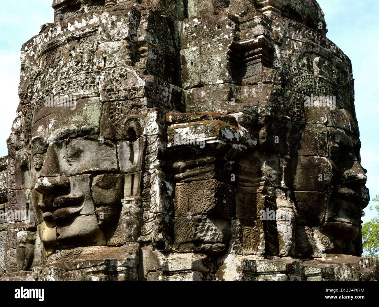 Sculptures en pierre et piliers d'Ankor Wat temples Banque D'Images