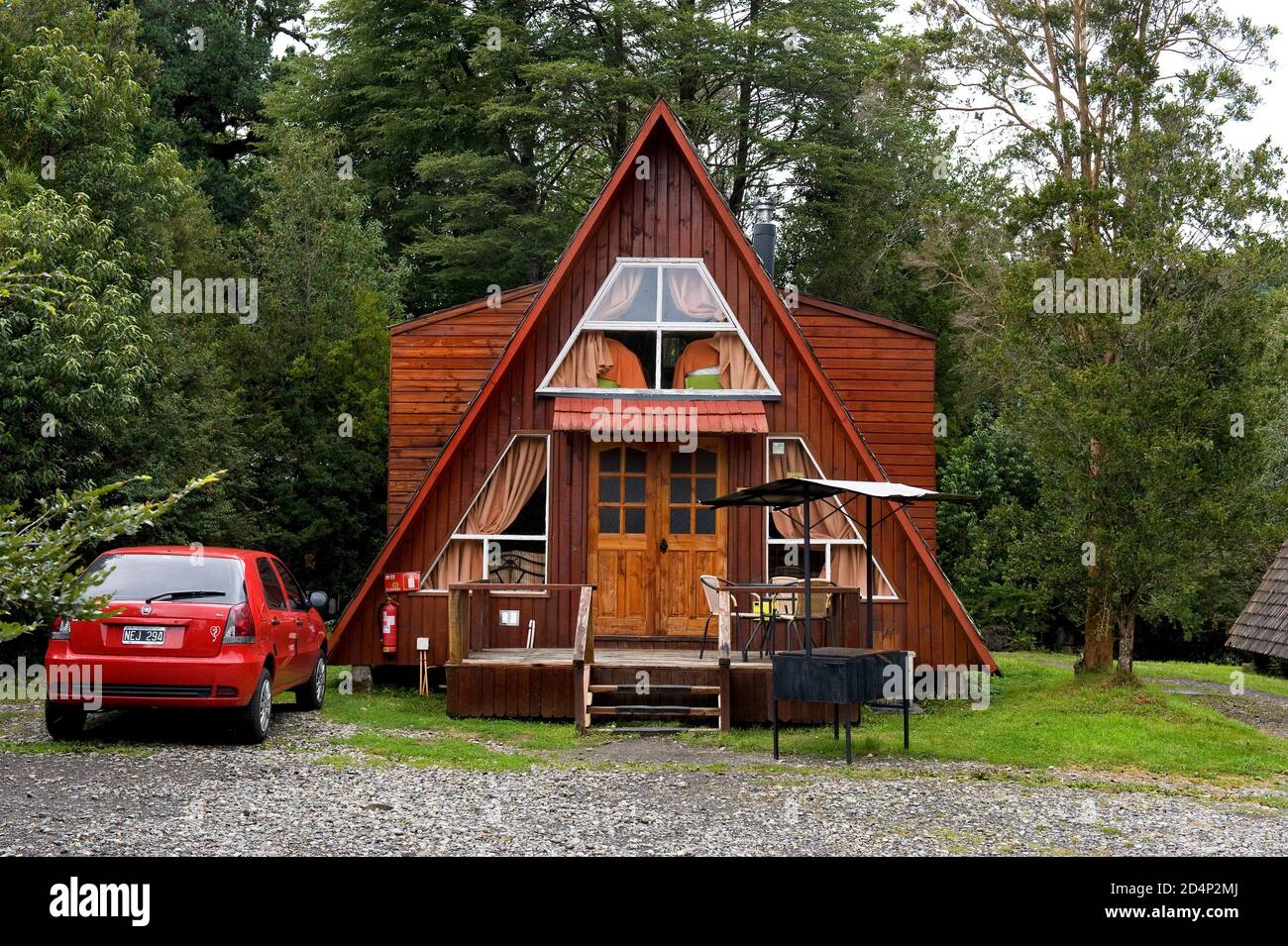 Puyehue Hot Springs/ Chili - Mars 29 2014: Cottage touristique Banque D'Images