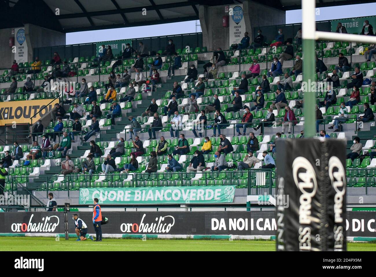 Trévise, Italie. 10 octobre 2020. Treviso, Italie, Monigo Stadium, 10 octobre 2020, fans de Benetton Trévise distancer pendant Benetton Trévise vs Leinster Rugby - Rugby Guinness Pro 14 - Credit: LM/Ettore Griffoni Credit: Ettore Griffoni/LPS/ZUMA Wire/Alay Live News Banque D'Images