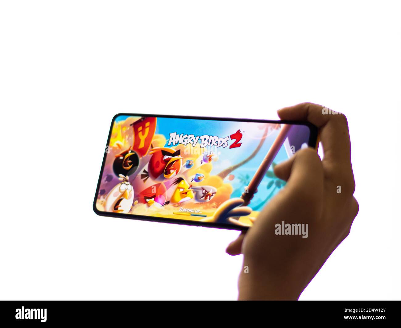 Assam, inde - 11 octobre 2020 : logo du jeu Angry Birds sur l'écran du téléphone. Banque D'Images