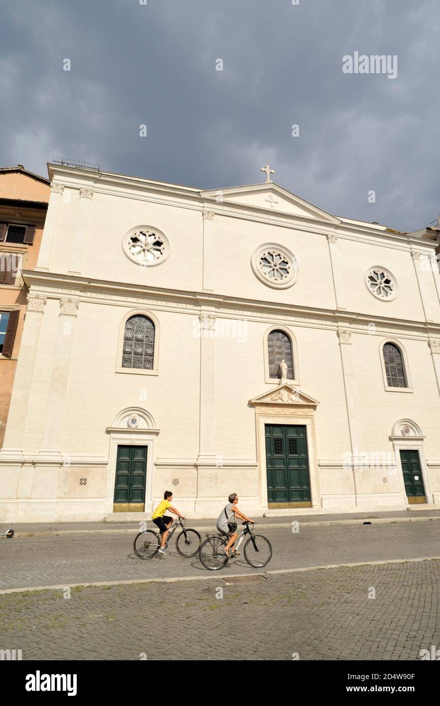 Italie, Rome, Piazza Navona, église de Nostra Signora del Sacro Cuore (notre-Dame du cœur sacré), également connue sous le nom de San Giacomo degli Spagnoli Banque D'Images