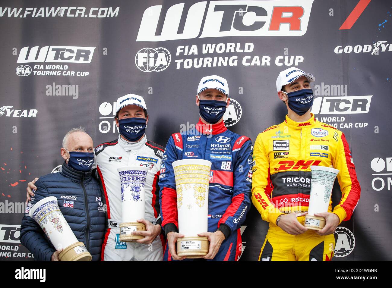 Podium: Vernay Jean-Karl (FRA), Team Mulsanne, Alfa Giulietta TCR, Catsburg Nicky (nld), Engstler Hyundai N Liqui Moly Racing Team, Hyundai i30 N TCR, Berthon Nathanael (FRA), Comtoyou Team Audi Sport, Audi LMS, Portrait lors de la course FIA WTCR de Slovaquie 2020, DHL WTC 3e tour de la FIA World Touring car Cup 2020, sur l'Autotodrom Slovakia Ring, du 9 au 11 octobre 2020 à Orechova Poton, Slovaquie - photo Florent Gooden / DPPI crédit: LM/DPPI/Florent Gooden/Alay Live News Banque D'Images