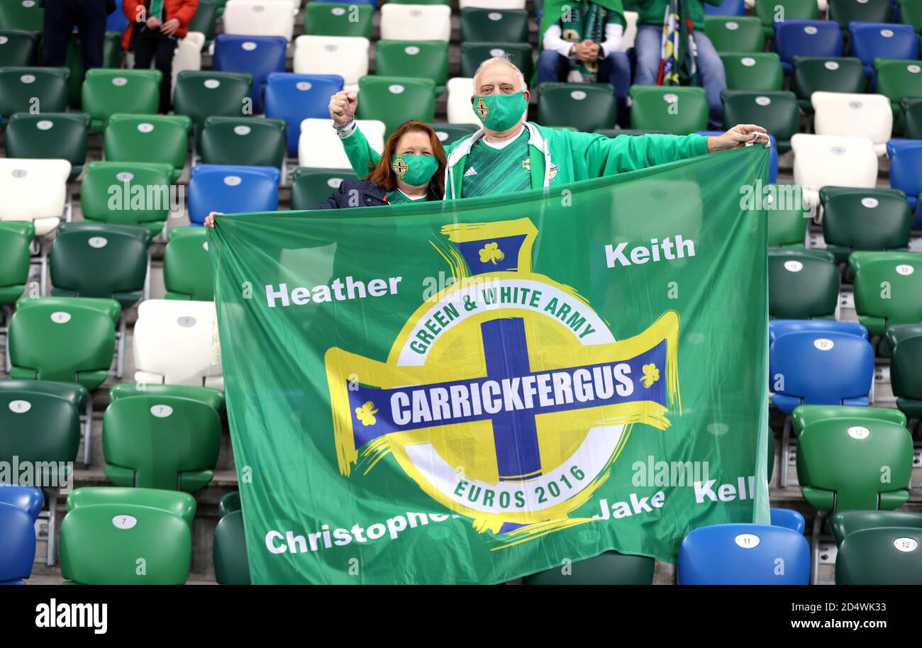 L'Irlande du Nord se présente dans les tribunes du groupe 1 de l'UEFA Nations League, Ligue B, à Windsor Park, à Belfast. Banque D'Images