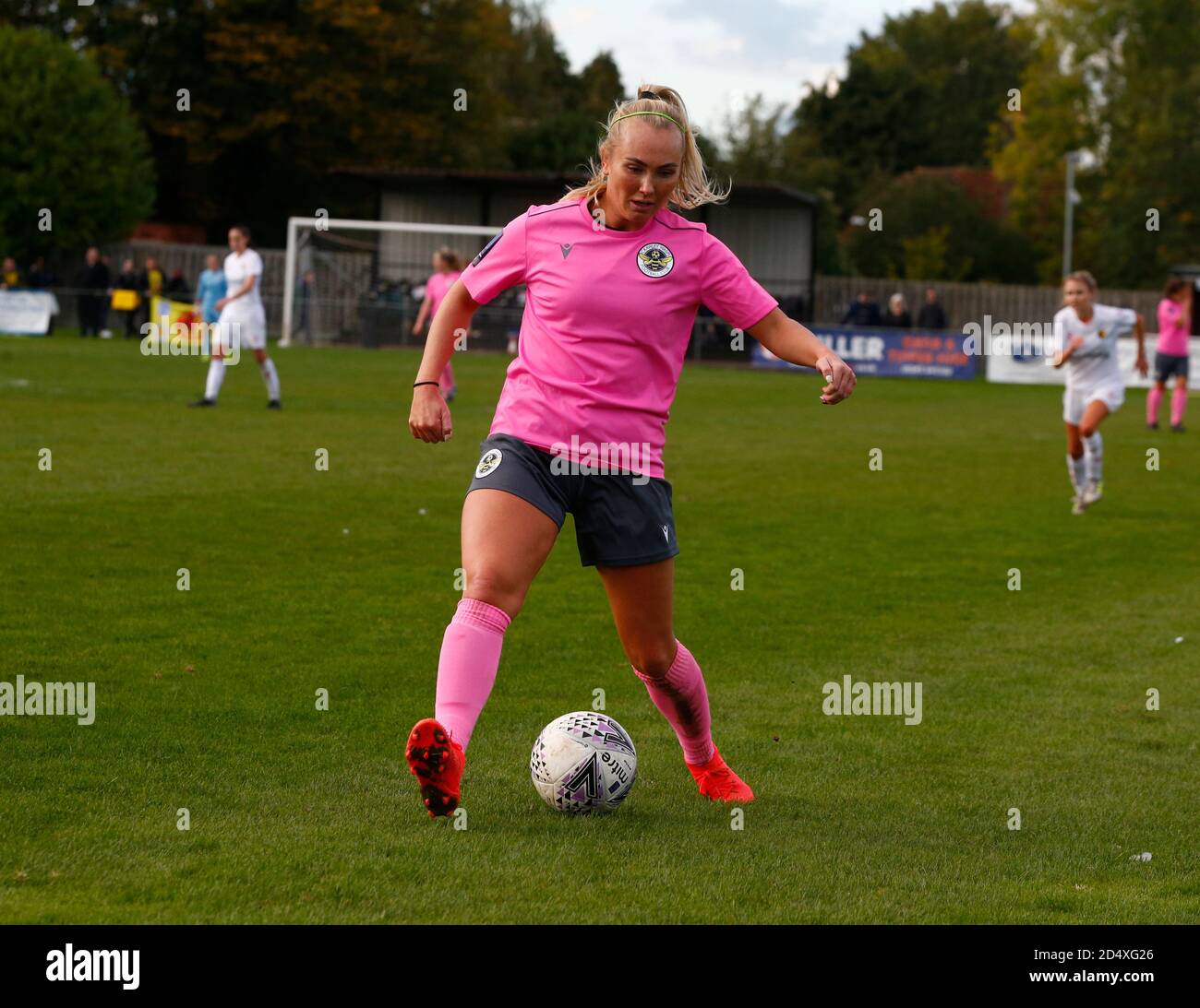 Horley, Royaume-Uni. 11 octobre 2020. Megan Stow of Crawley Wasps Ladies lors du match de la Ligue nationale des femmes de la FA - Southern Premier Division entre Crawley Wasps Ladies et Watford Ladies à Horley Town le 11 octobre 2020 à Horley, Angleterre Credit: Action Foto Sport/Alay Live News Banque D'Images