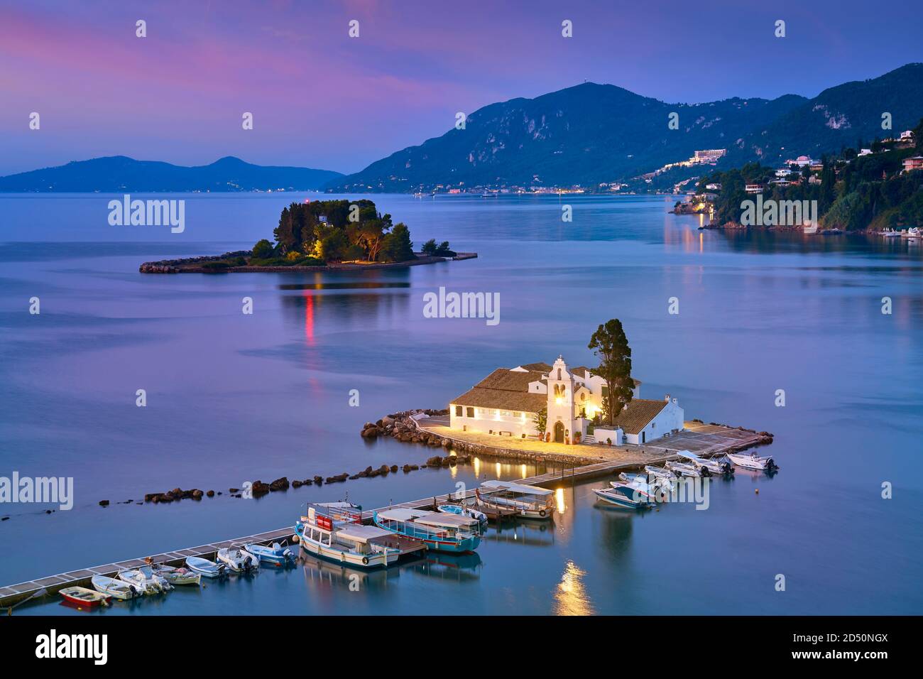 Monastère de Vlacherna, Île de la souris près de Kerkyra, Corfou, Iles Ioniennes, Grèce Banque D'Images