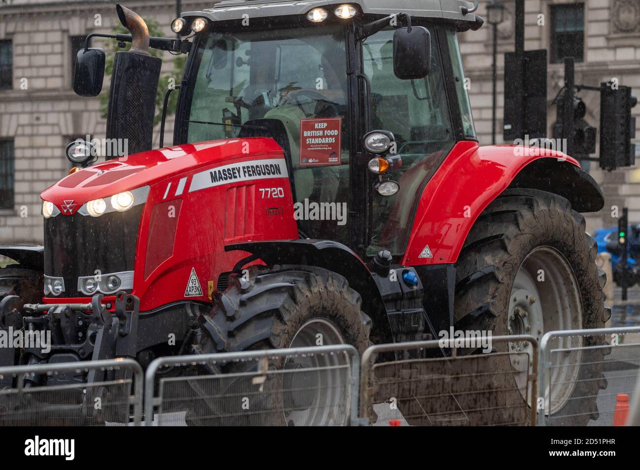 Londres, Royaume-Uni. , . Une « manifestation de tracteur » pour soutenir l'agriculture britannique sur la place du Parlement Credit: Ian Davidson/Alay Live News Banque D'Images