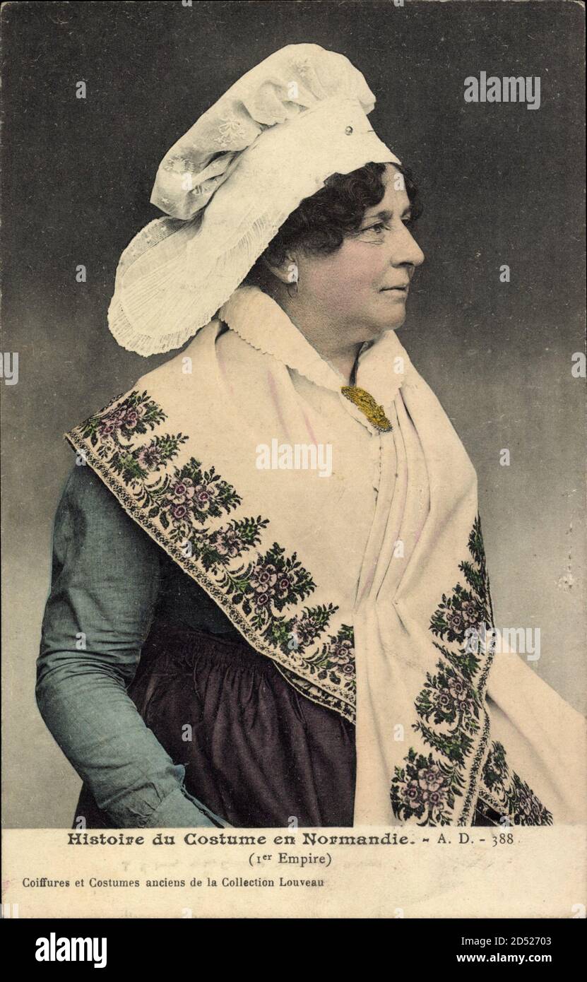 Photo Vintage Originale - Femme Avec Agneau - Normandie - Tirage Argentique C. 1960