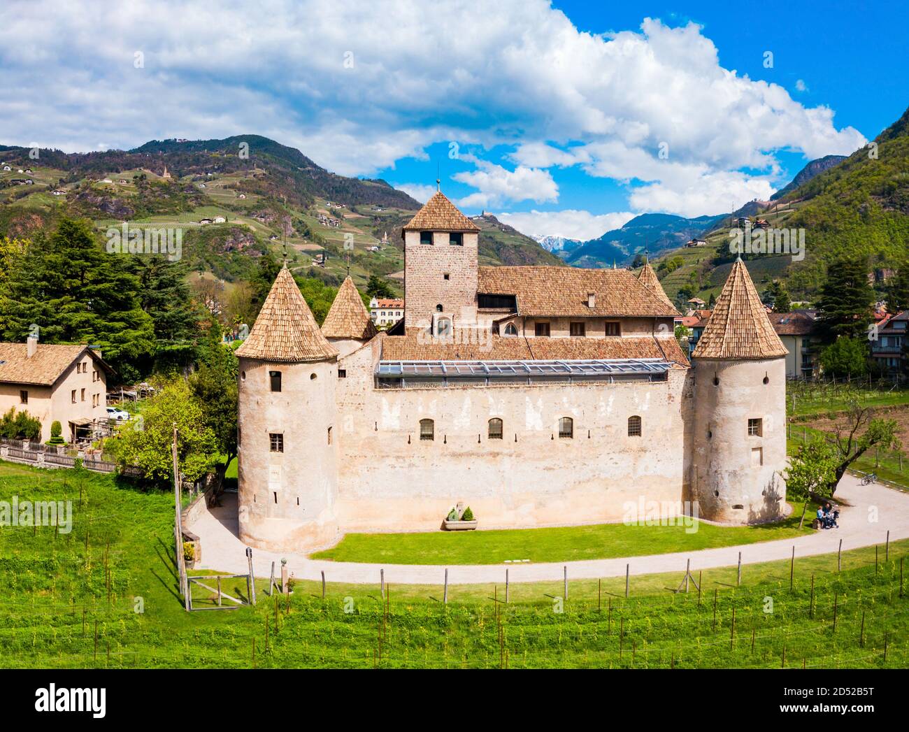 Maretsch Castle ou Castel Mareccio est un fort médiéval dans le centre historique de Bolzano, dans le Tyrol du Sud, Italie du nord Banque D'Images