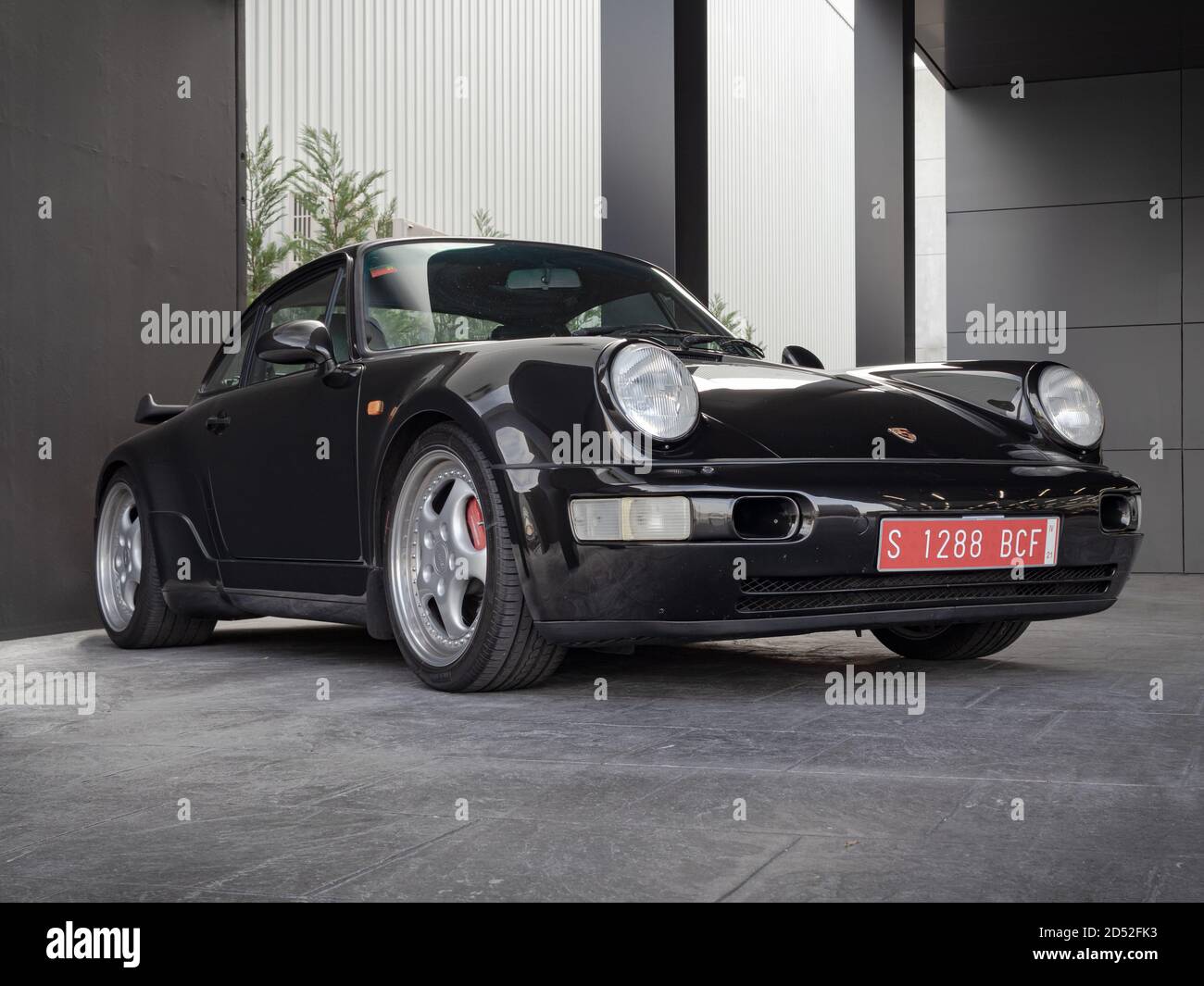 Porsche 964 turbo 3 6 Banque de photographies et d'images à haute  résolution - Alamy