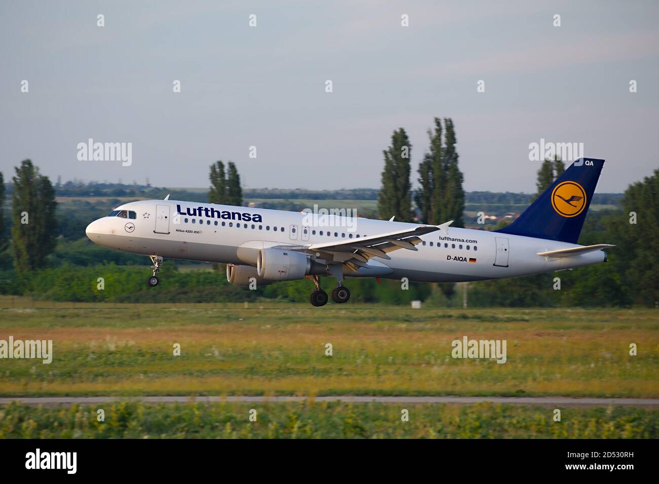 Avion de ligne vers le bas Banque D'Images
