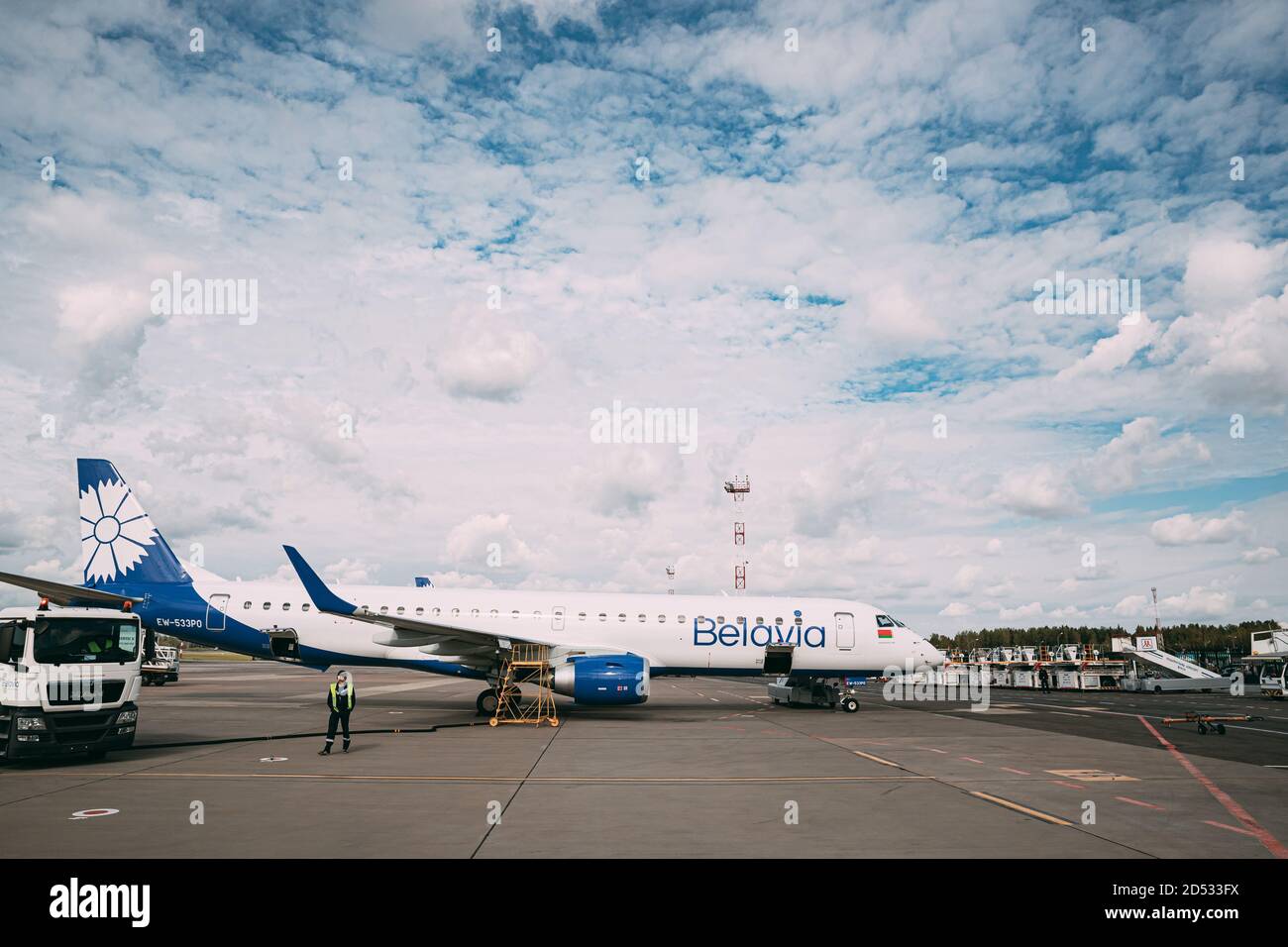Minsk, Bélarus. Avions avions avions de compagnies aériennes Belavia Stand à l'aéroport national de Minsk - Minsk-2 terminal Banque D'Images