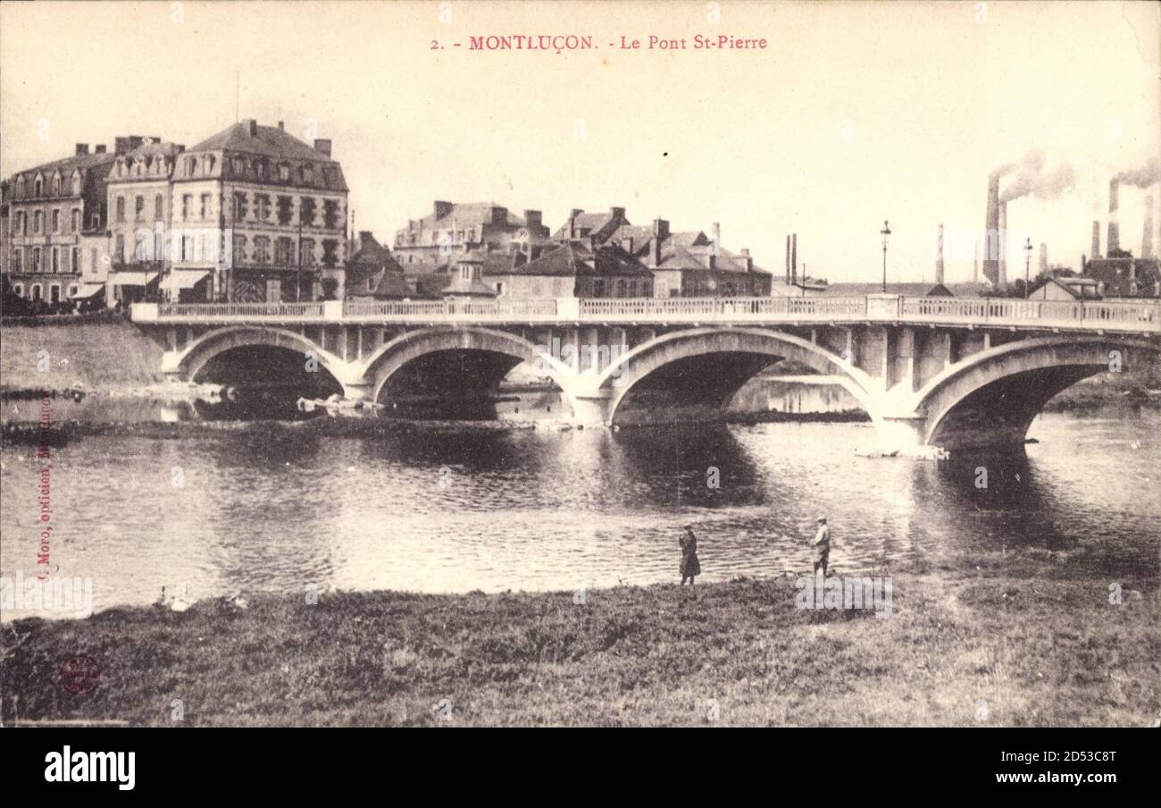Montlucon Allier, le Pont Saint-Pierre, Brücke, Fluss, Schornsteine | utilisation dans le monde entier Banque D'Images