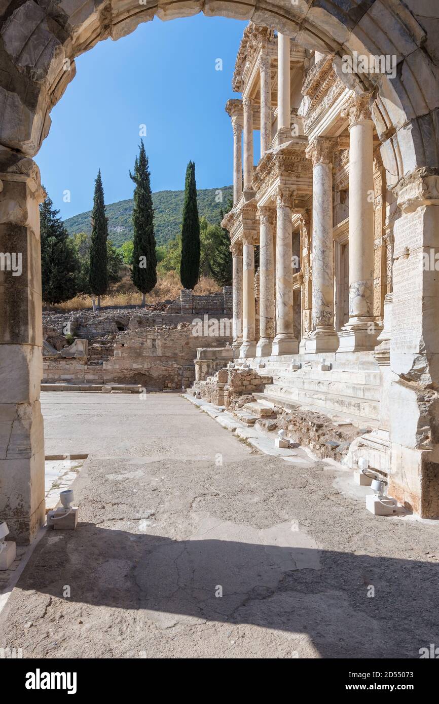 Bibliothèque Celsius dans la ville antique d'Éphèse, Turquie. Banque D'Images