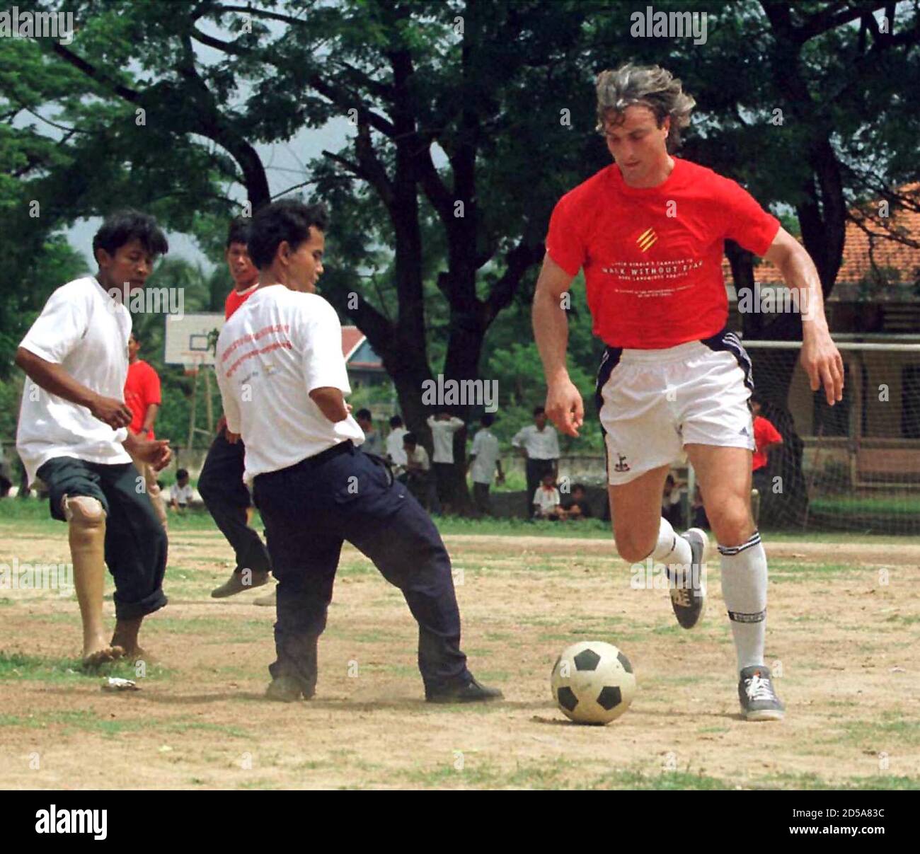 rencontrer une star du football