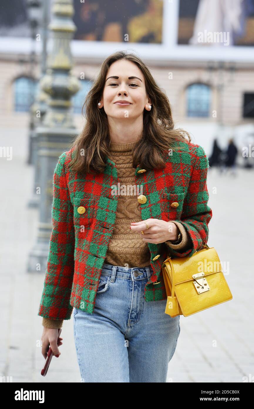 Therese Hellström - Streetstyle à Victoria Tomas - Paris Fashion Semaine  S/S 2021 - place Vendôme - Paris - France Photo Stock - Alamy