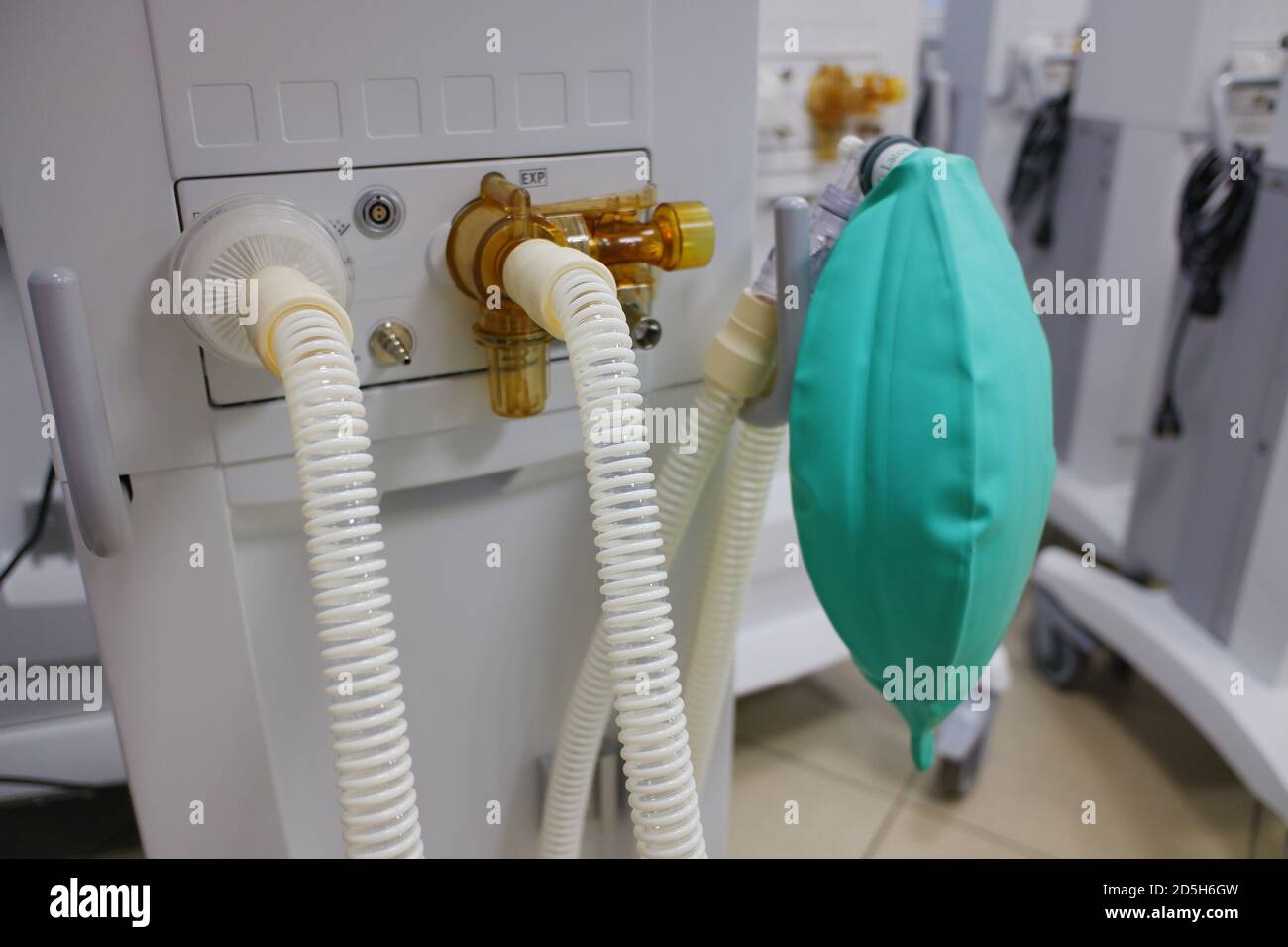 dispositif de ventilation artificielle du poumon pour les personnes avec covid-19. Ventilateur Banque D'Images