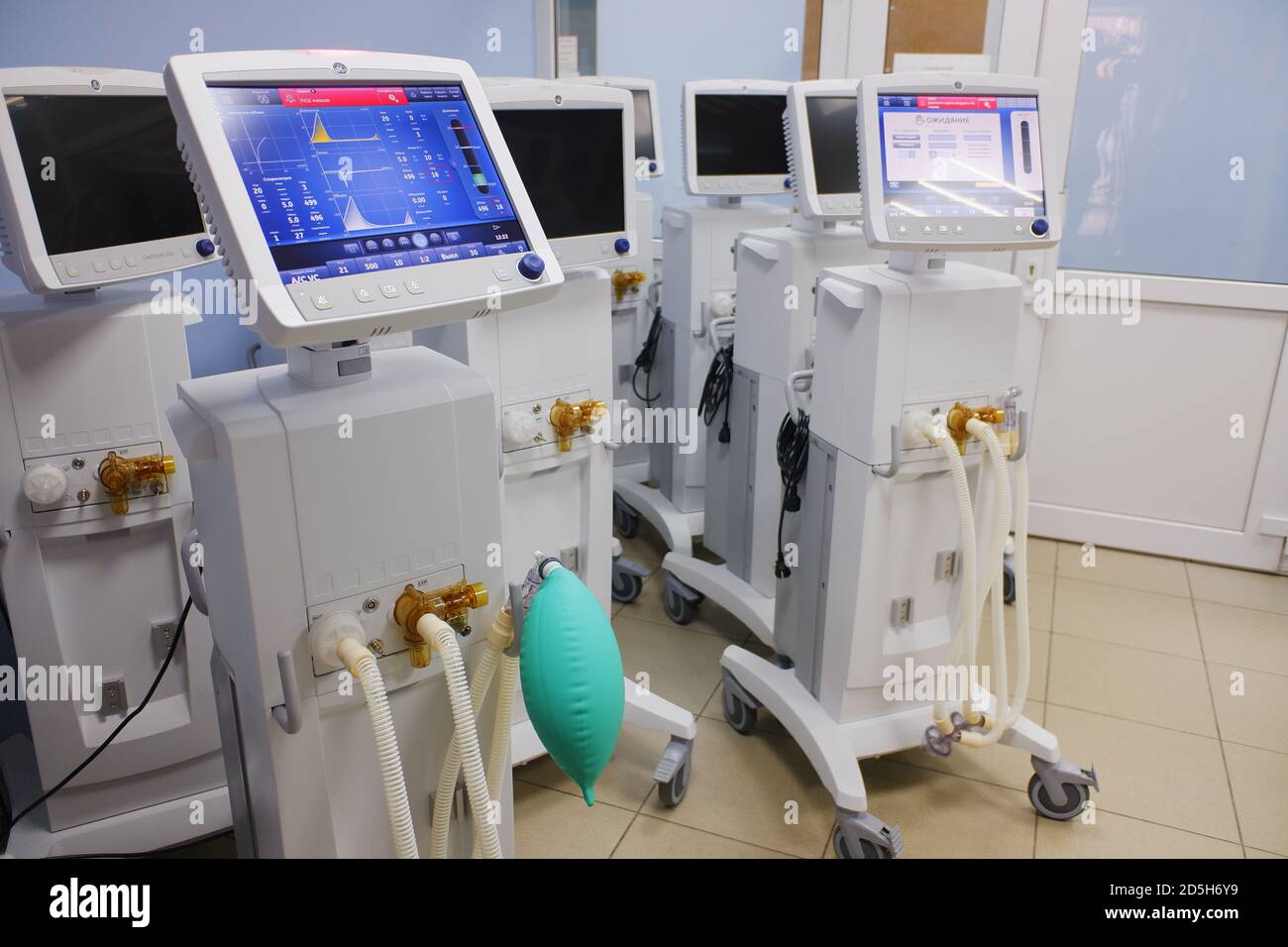 dispositif de ventilation pulmonaire artificielle. Respirateur. Respirateurs pour patients. Banque D'Images