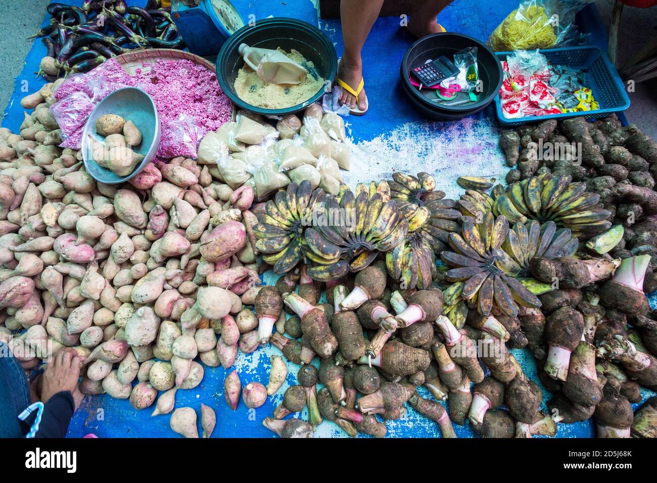Filipino market Banque de photographies et d’images à haute résolution ...