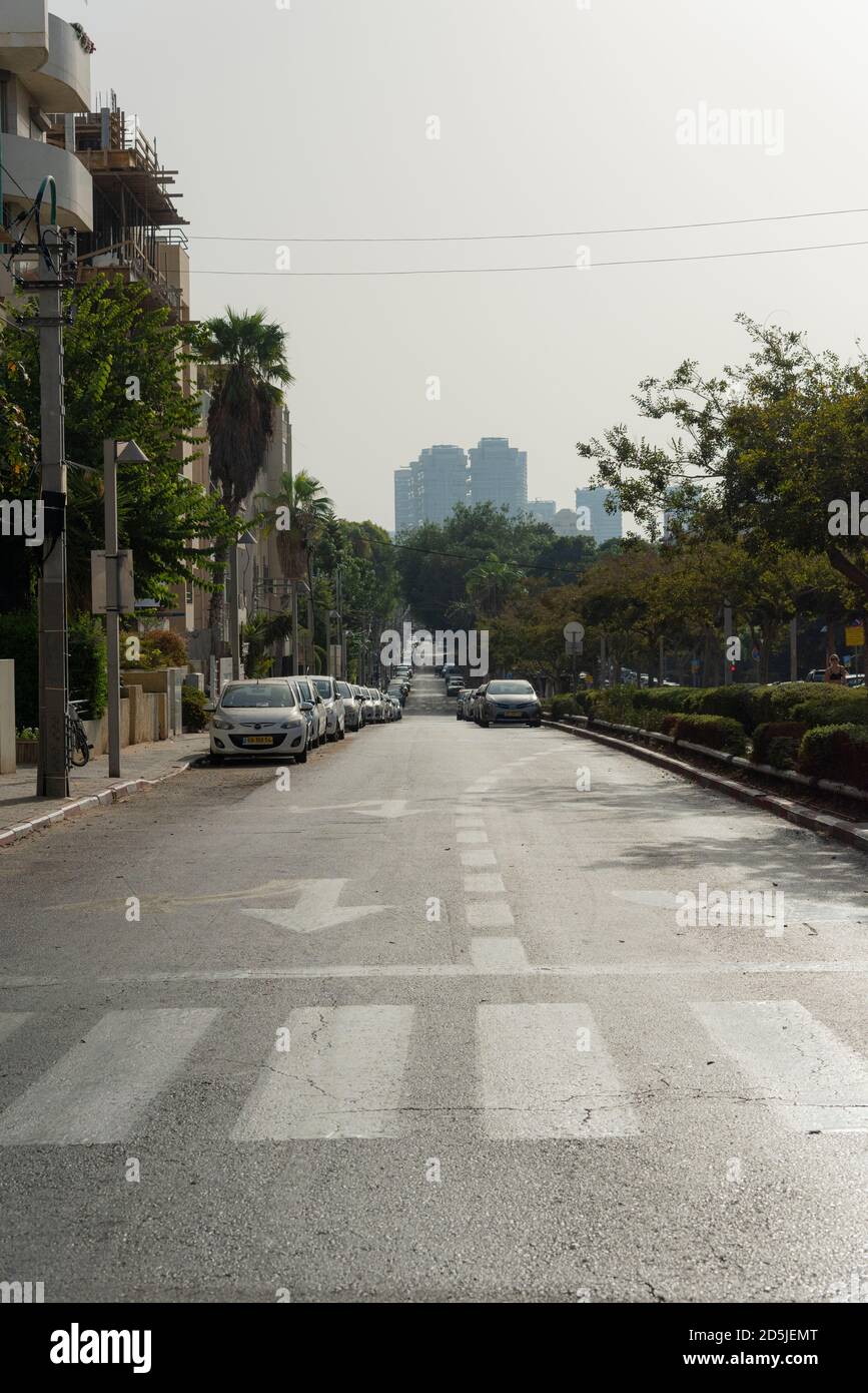 ISRAËL, tel Aviv - 28 septembre 2020 : rues vides pendant la quarantaine du coronavirus. Des rues vides pendant la pandémie Covid 19. Personne. Pas d'entreprise, pas de marché. Blocage de crise du coronavirus. Yom Kippour Banque D'Images