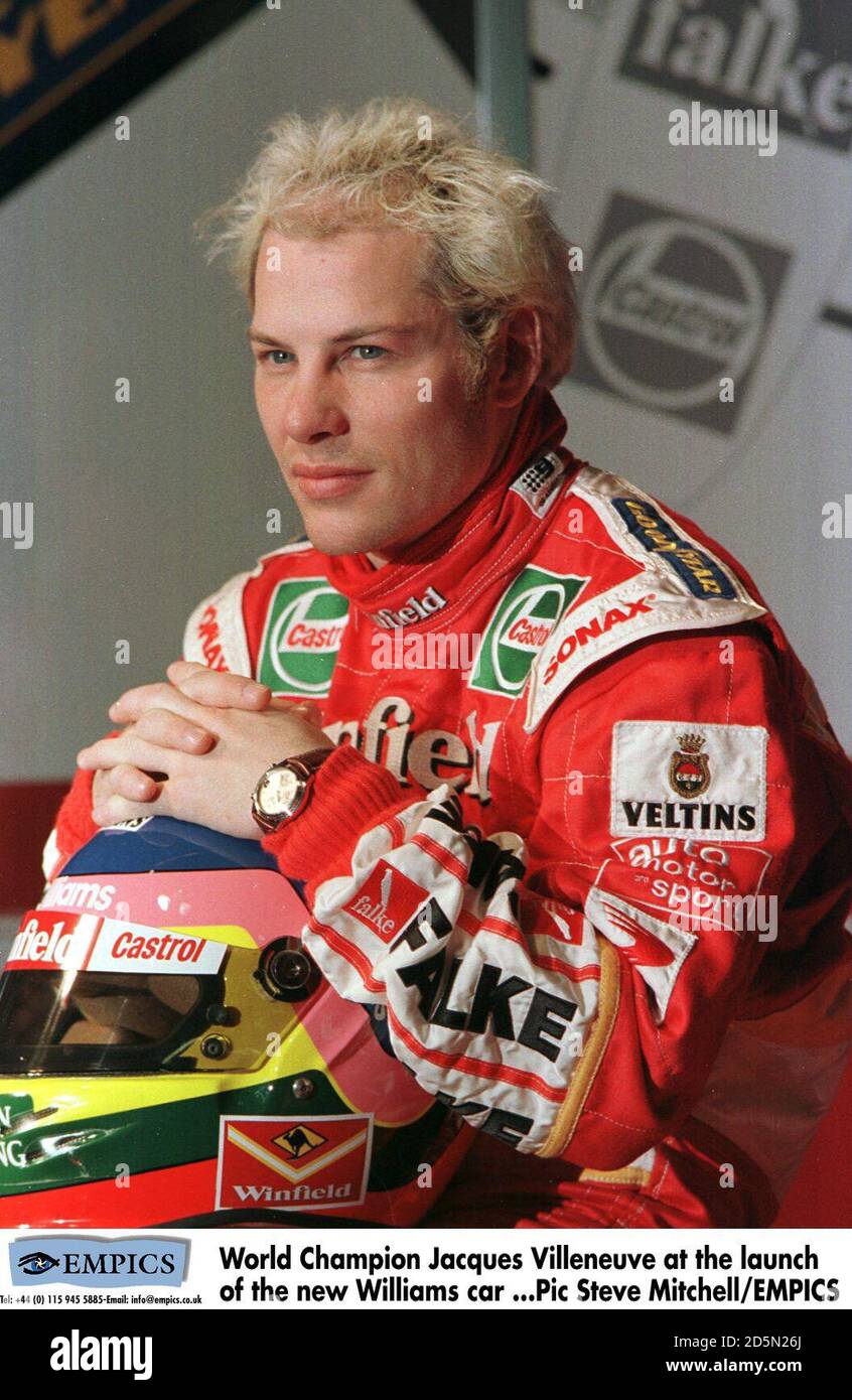 Champion du monde Jacques Villeneuve au lancement du nouveau Voiture Williams Banque D'Images