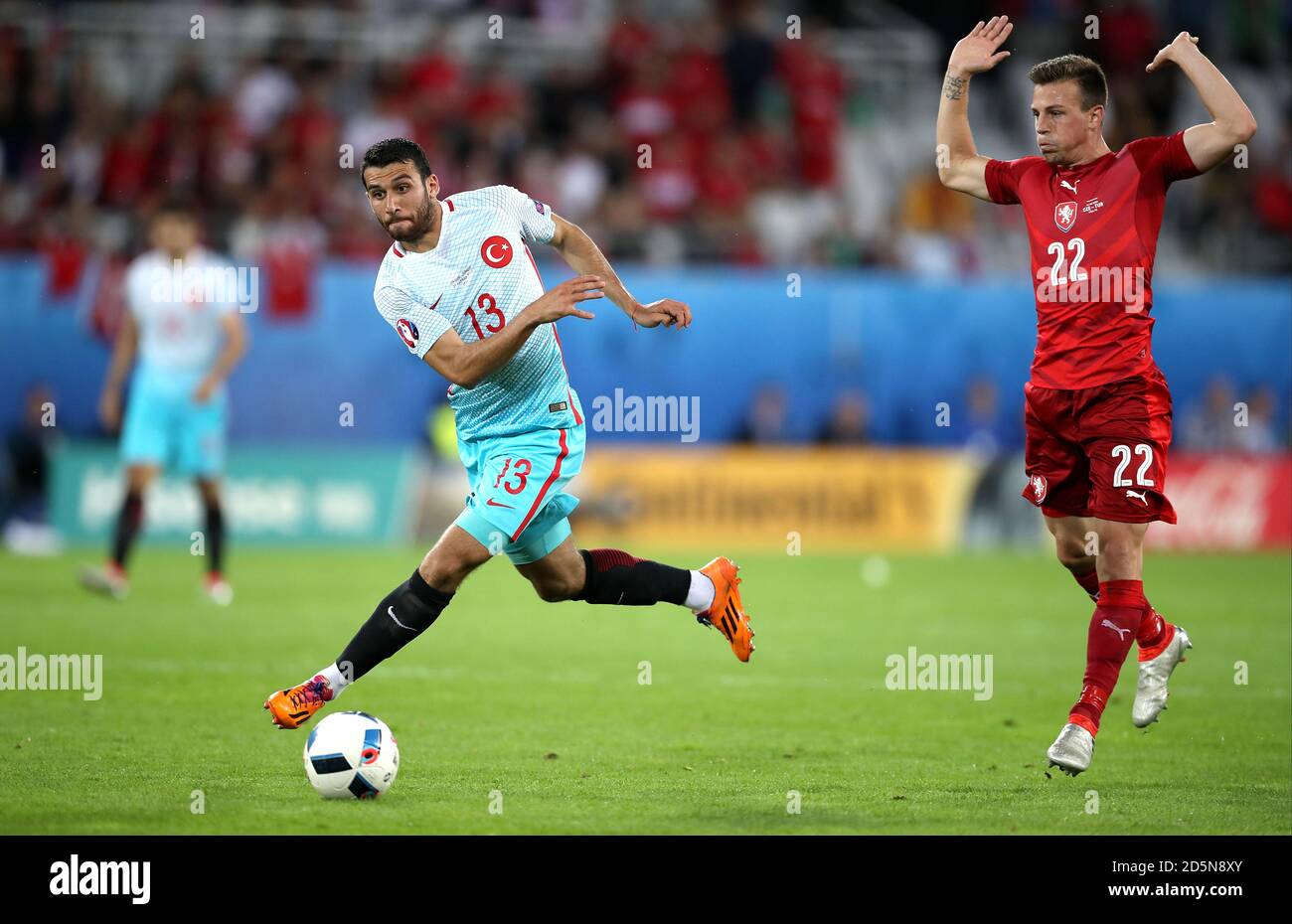 Ismail Koybasi en Turquie et Vladimir Darida en République tchèque (à droite) action Banque D'Images