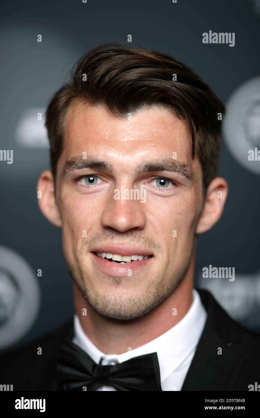 Doncaster Rovers John Marquis avec le prix Sky Bet League Two Player of the Season aux EFL Awards au London Hilton, Park Lane. Banque D'Images