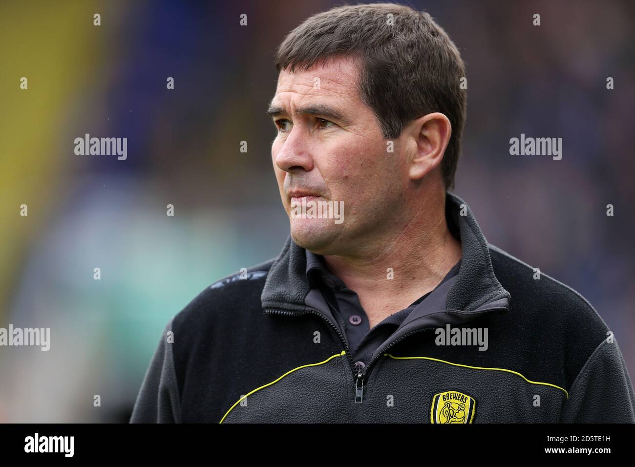 Burton Albion Manager Nigel Clough avant le match Banque D'Images