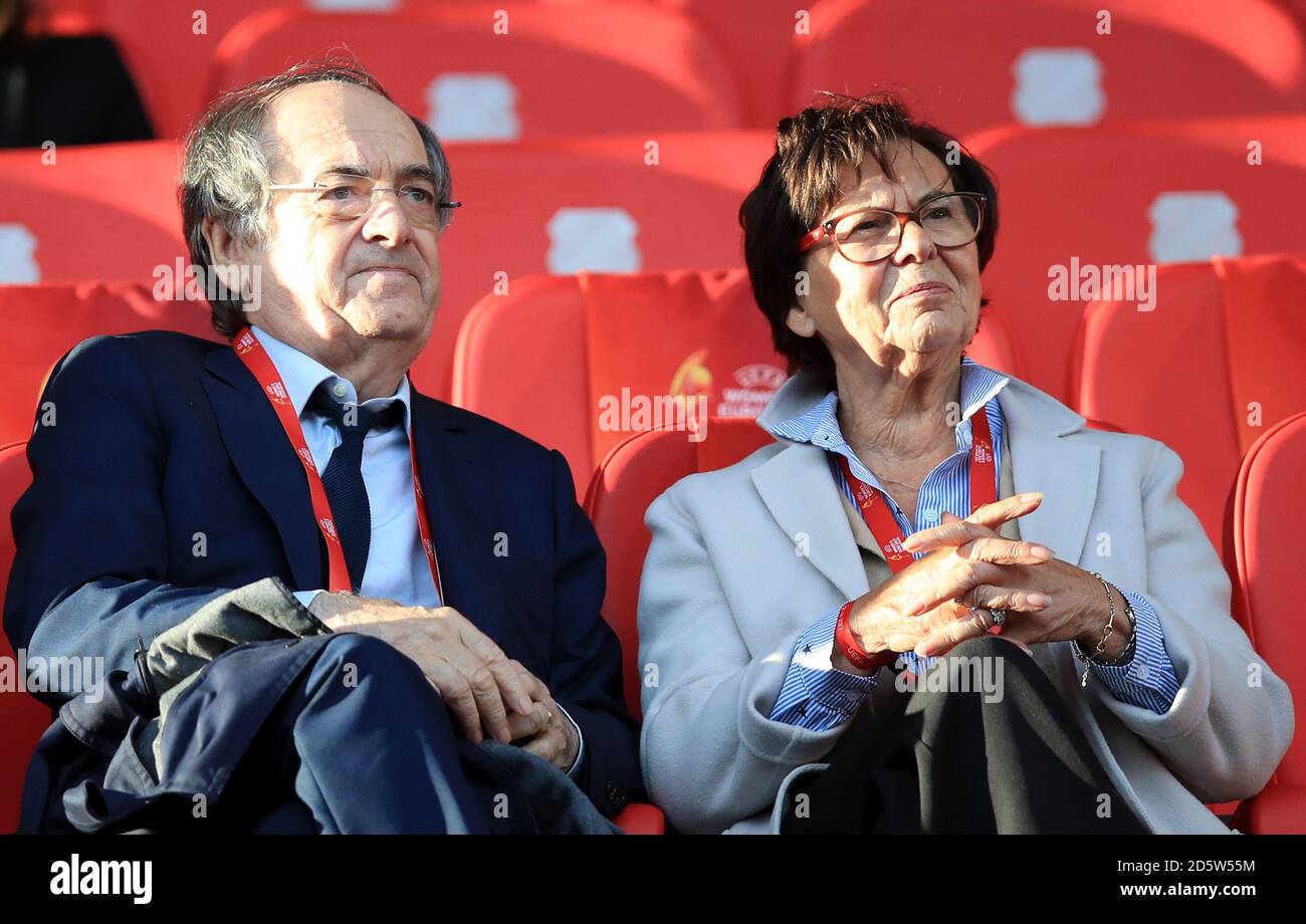 Chef de la Fédération française de football Noel le Graet (à gauche Photo  Stock - Alamy