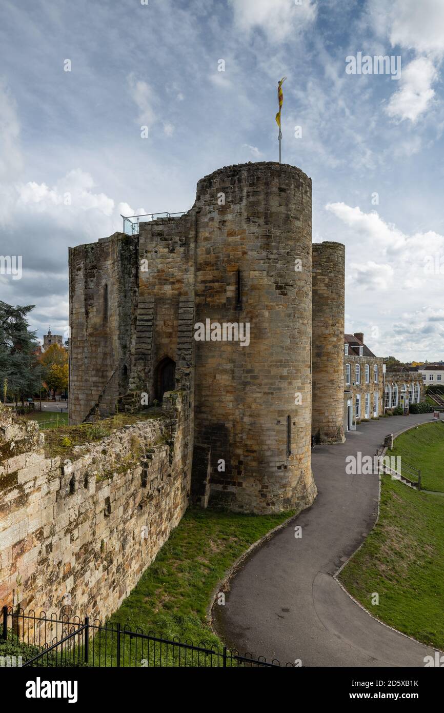 Château de Tonbridge. Motte et Bailey Gatehouse. Tonbridge, Kent, Angleterre, Royaume-Uni Banque D'Images