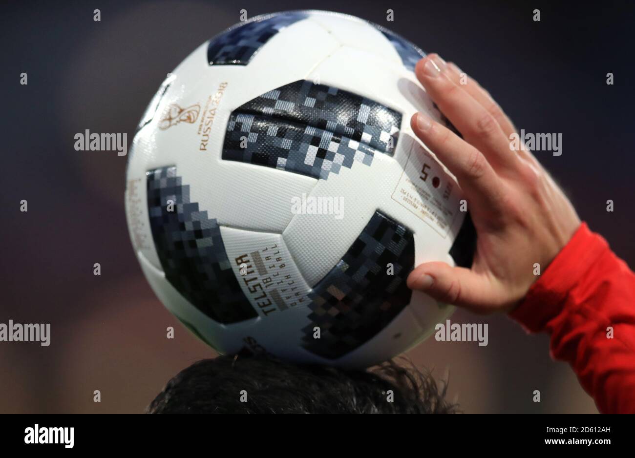 Une vue générale d'une balle de match Adidas Telstar Banque D'Images