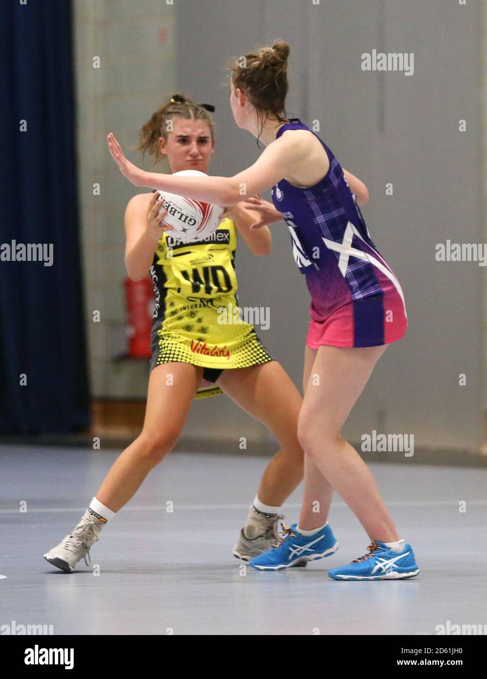 Emma Latto, en Écosse, de netball, en action dans le cadre du concours Netball Lors des Jeux scolaires de 2018 qui se tiennent à l'Université Loughborough Banque D'Images