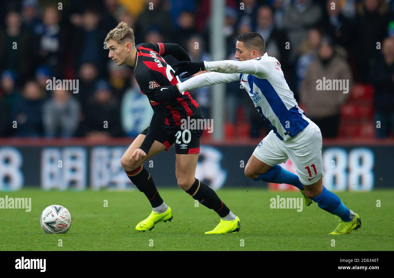 David Brooks, de l'AFC Bournemouth, prend la direction de Brighton & Hove Albion Anthony Knockaert Banque D'Images